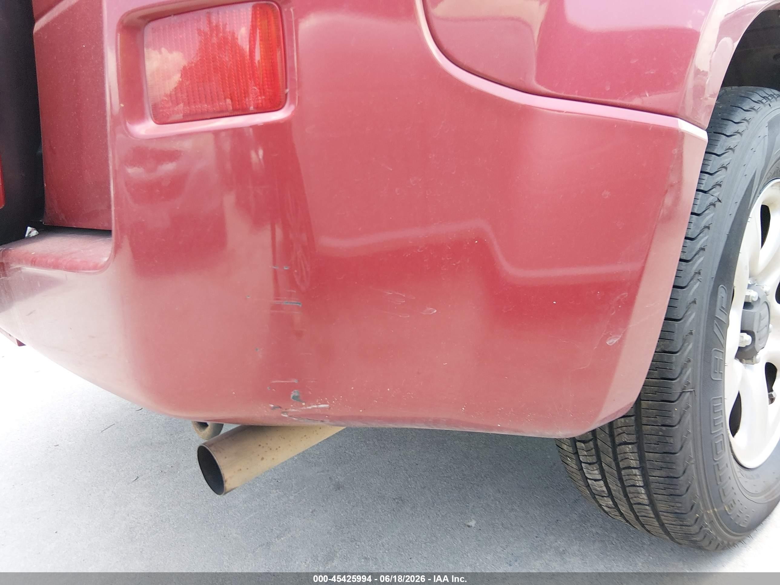 2010 Suzuki Grand Vitara Premium Red vin: JS3TE0D22A4100249