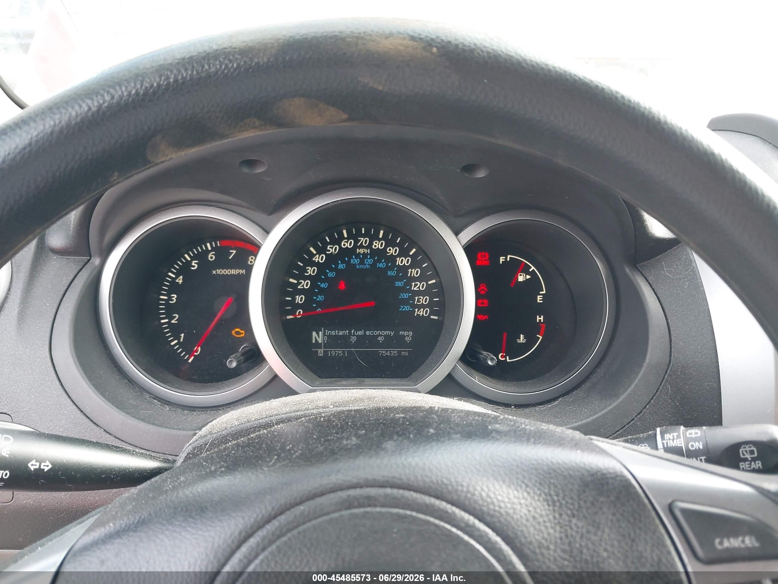 2012 Suzuki Grand Vitara Premium Red vin: JS3TE0D22C4100450