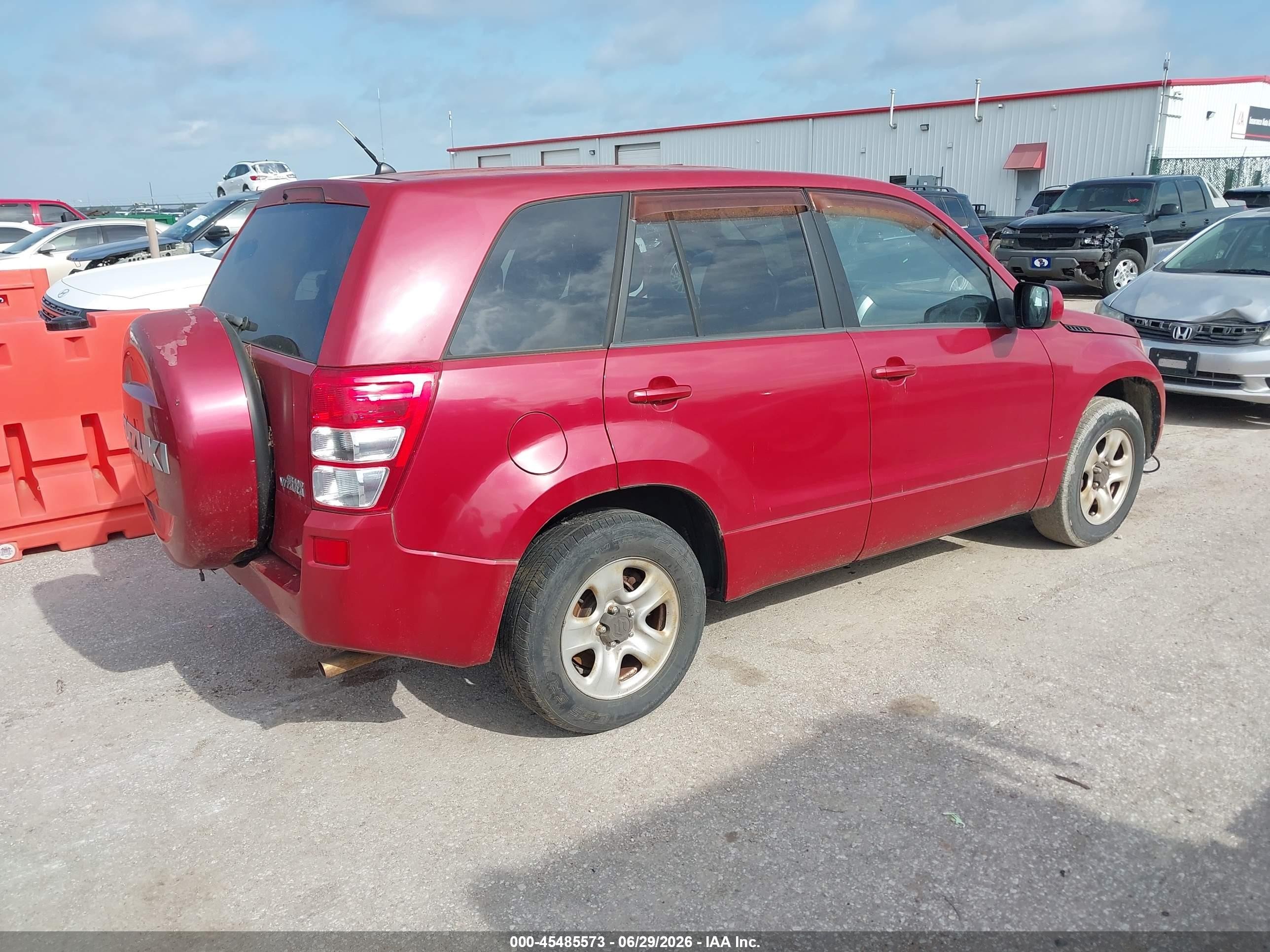 2012 Suzuki Grand Vitara Premium Red vin: JS3TE0D22C4100450