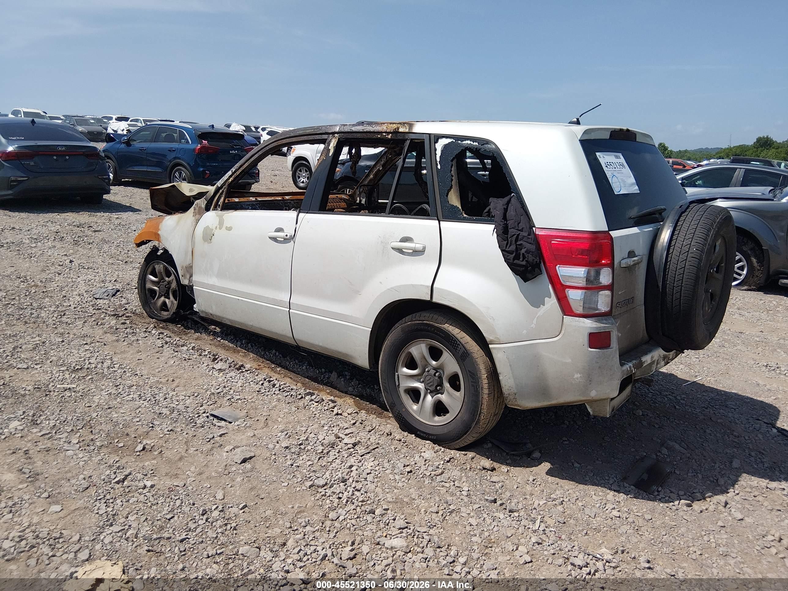 2010 Suzuki Grand Vitara Premium White vin: JS3TE0D23A4100311