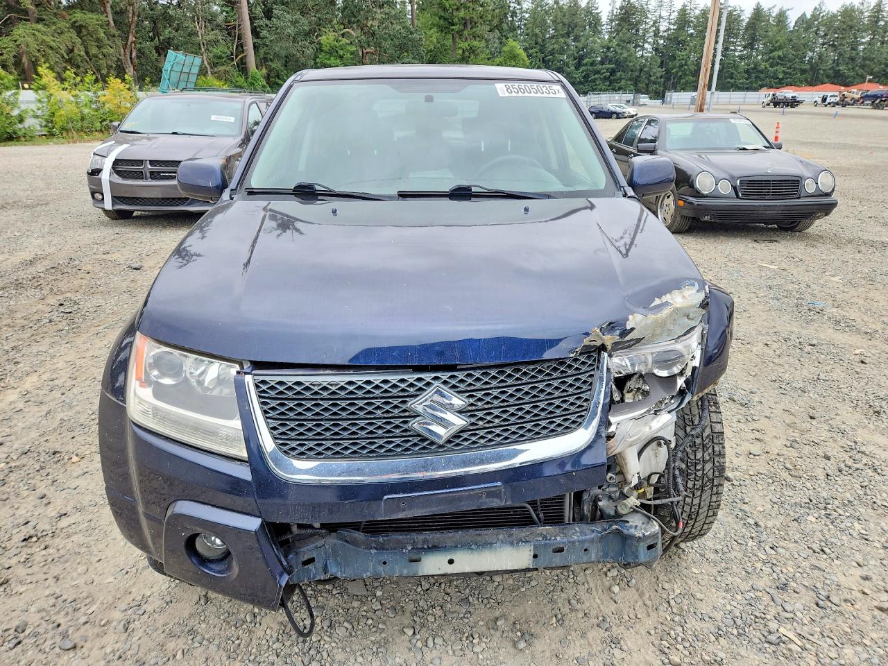 2010 Suzuki Grand Vitara Premium Blue vin: JS3TE0D24A4101466