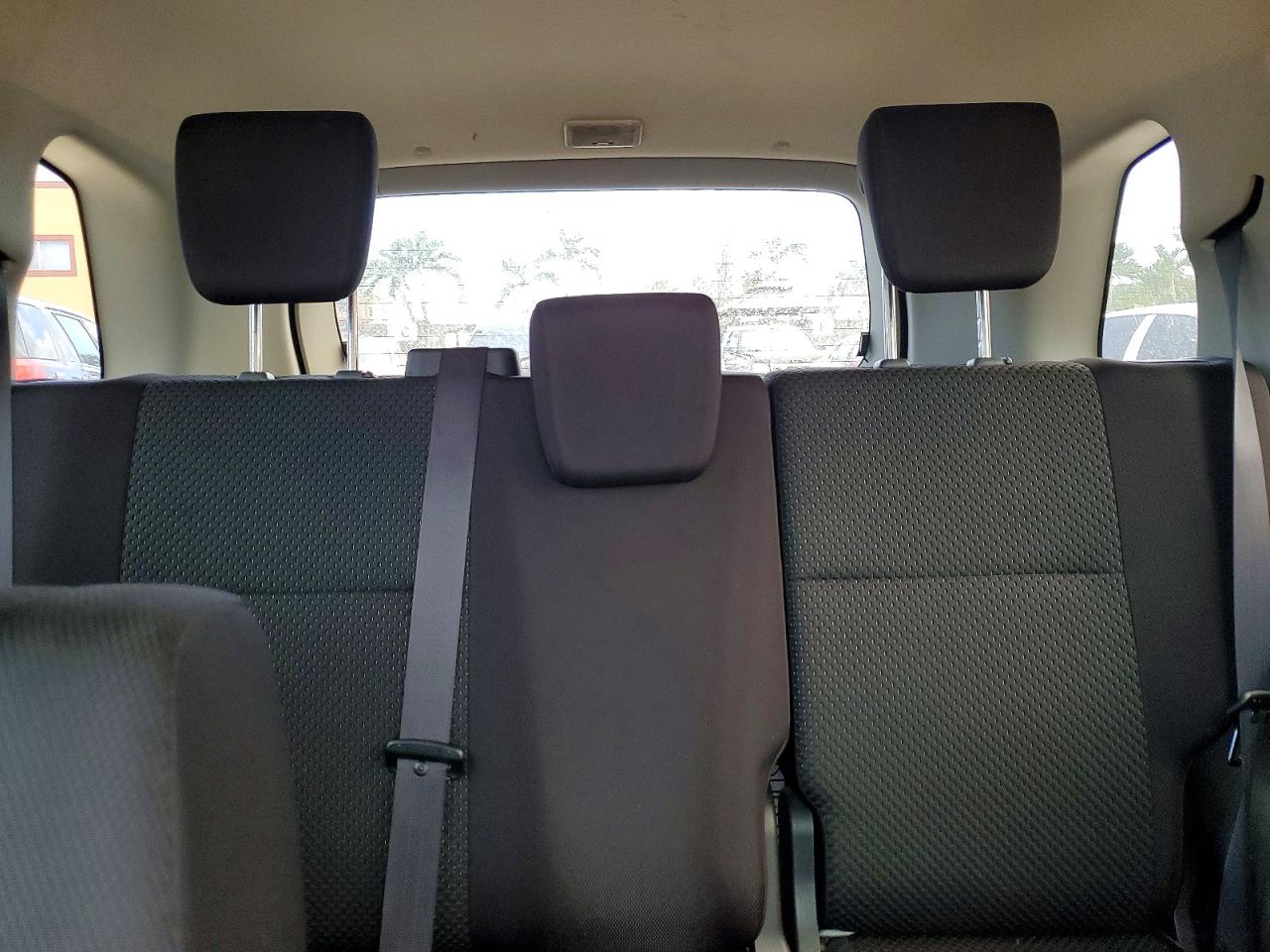 2010 Suzuki Grand Vitara Premium Gray vin: JS3TE0D2XA4100337