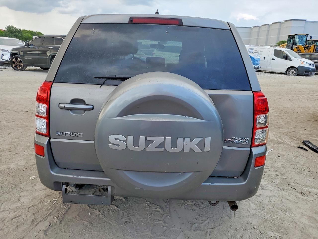 2010 Suzuki Grand Vitara Premium Gray vin: JS3TE0D2XA4100337