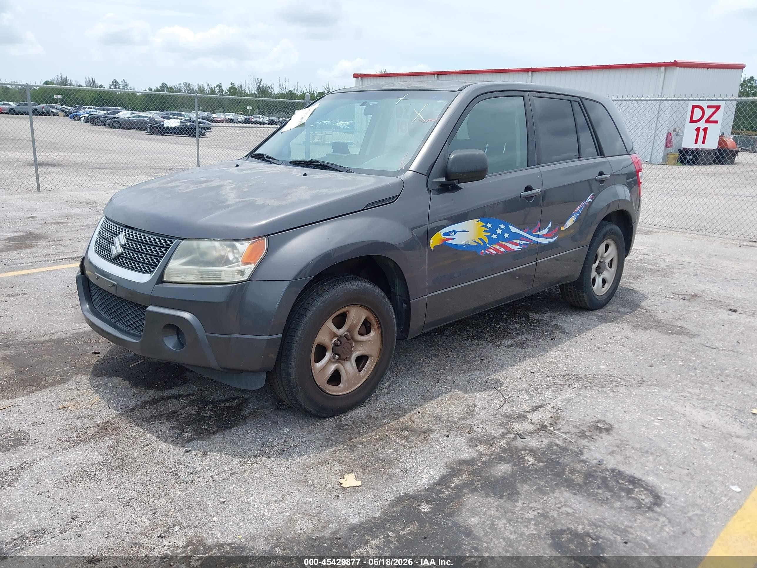 2011 Suzuki Grand Vitara Premium Silver vin: JS3TE0D2XB4101201