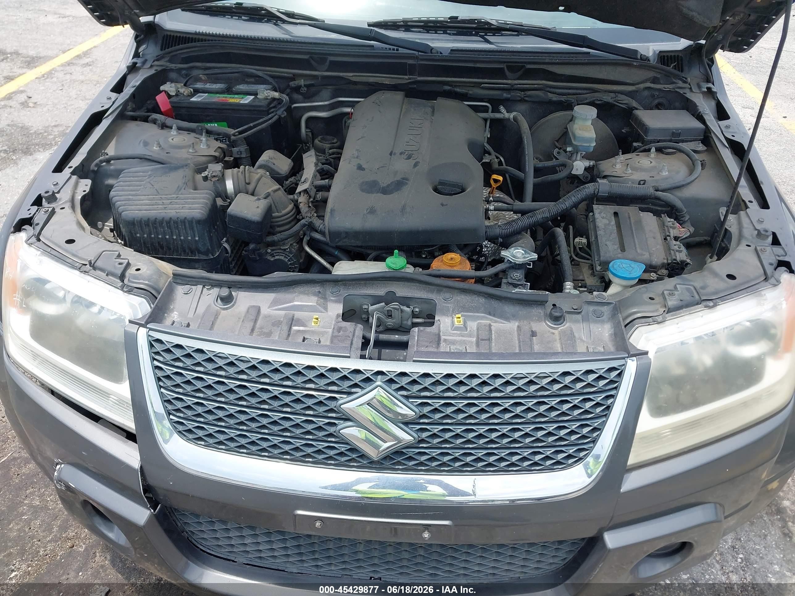 2011 Suzuki Grand Vitara Premium Silver vin: JS3TE0D2XB4101201