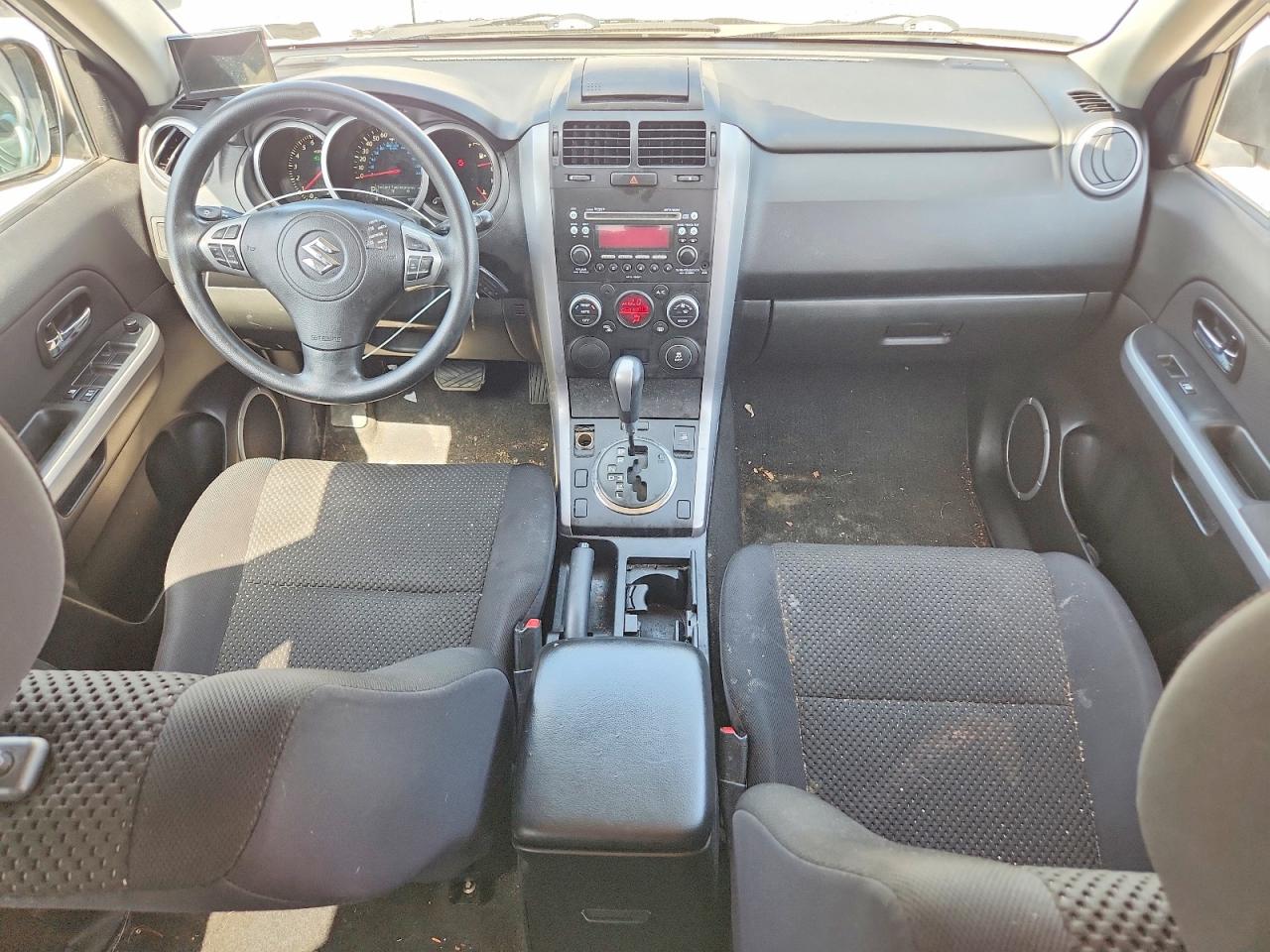 2012 Suzuki Grand Vitara Premium Silver vin: JS3TE0D64C4100212