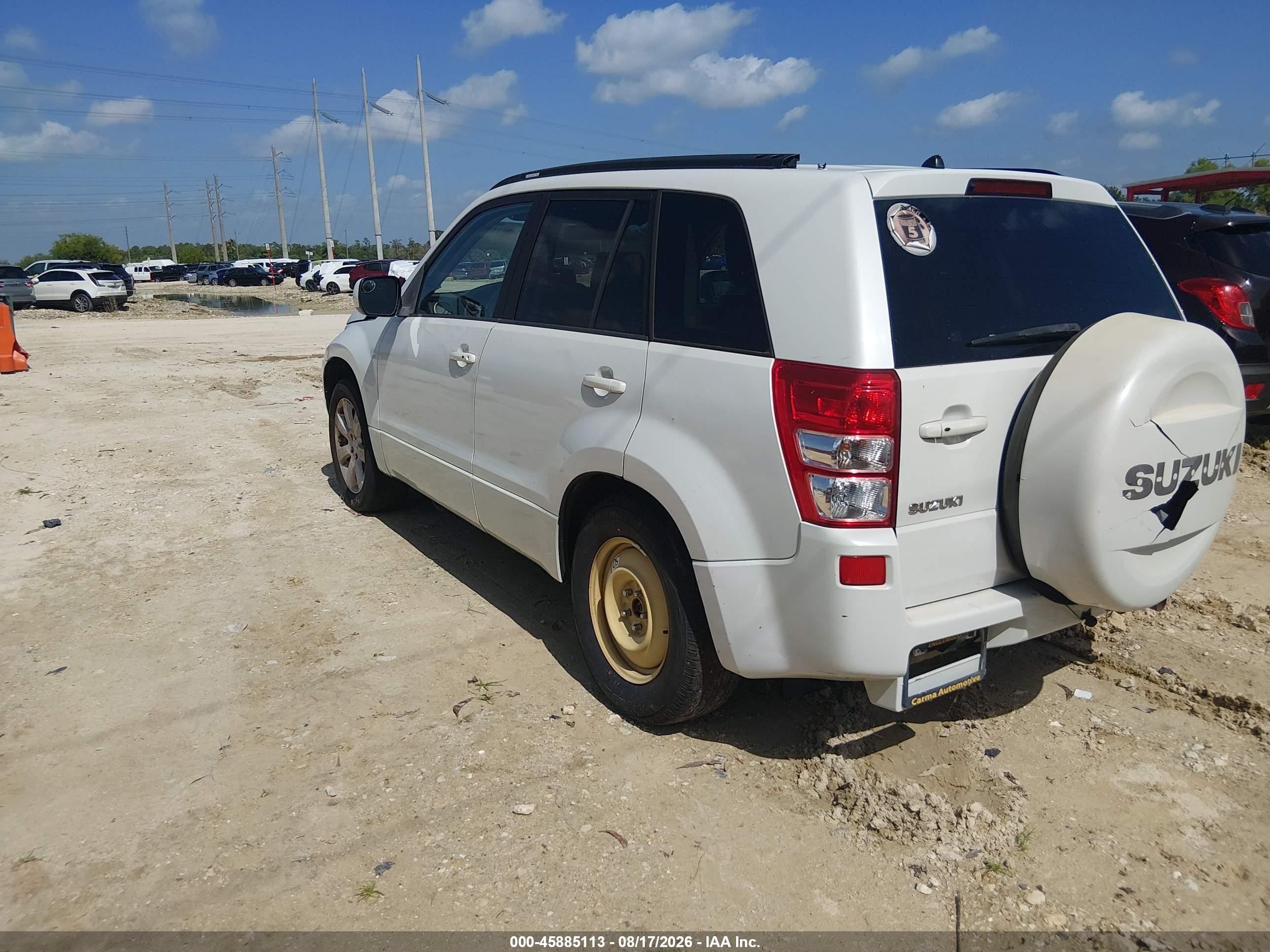 2011 Suzuki Grand Vitara Limited Белый vin: JS3TE0D74B4100251