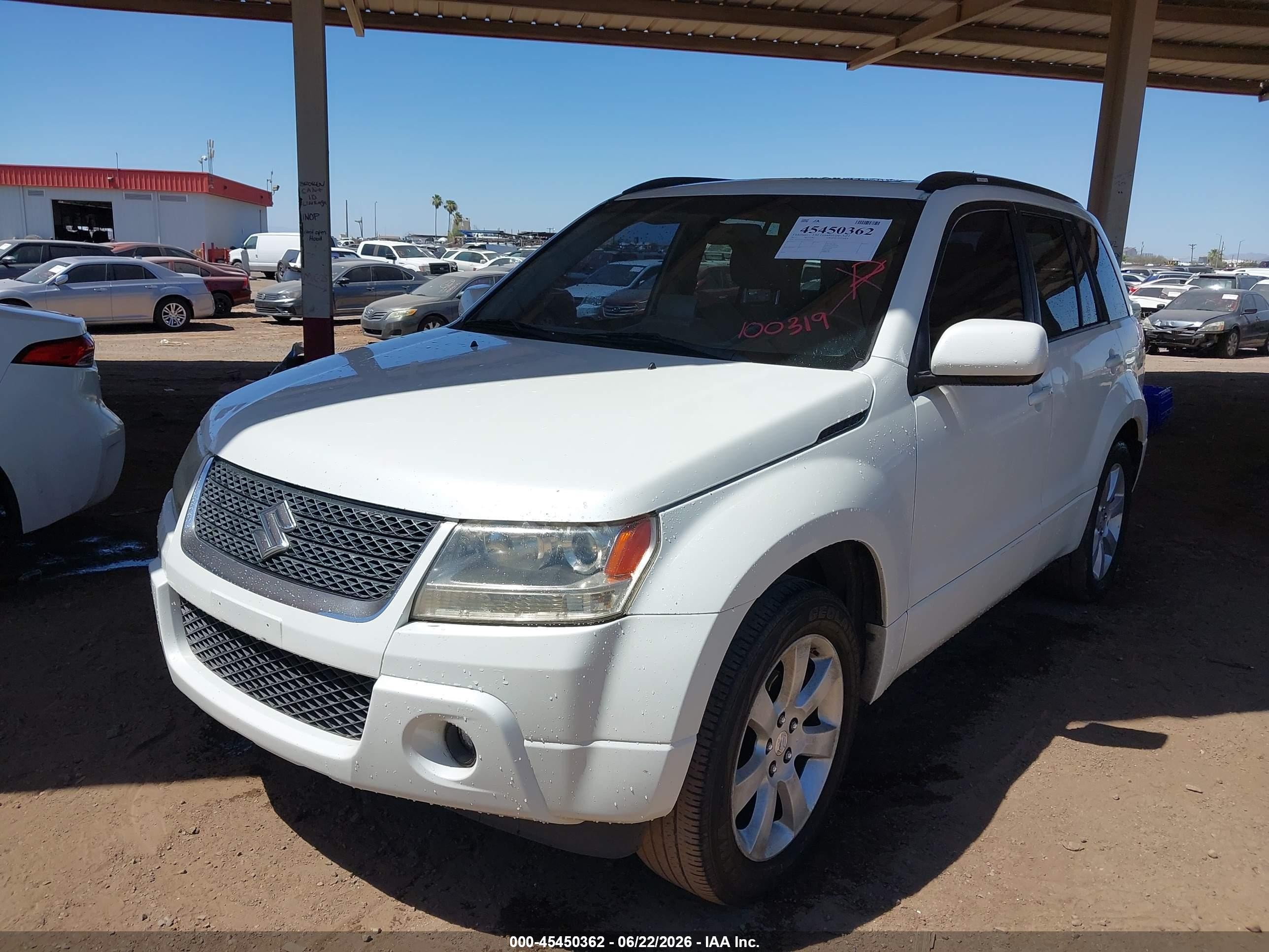 2012 Suzuki Grand Vitara Limited White vin: JS3TE0D7XC4100319