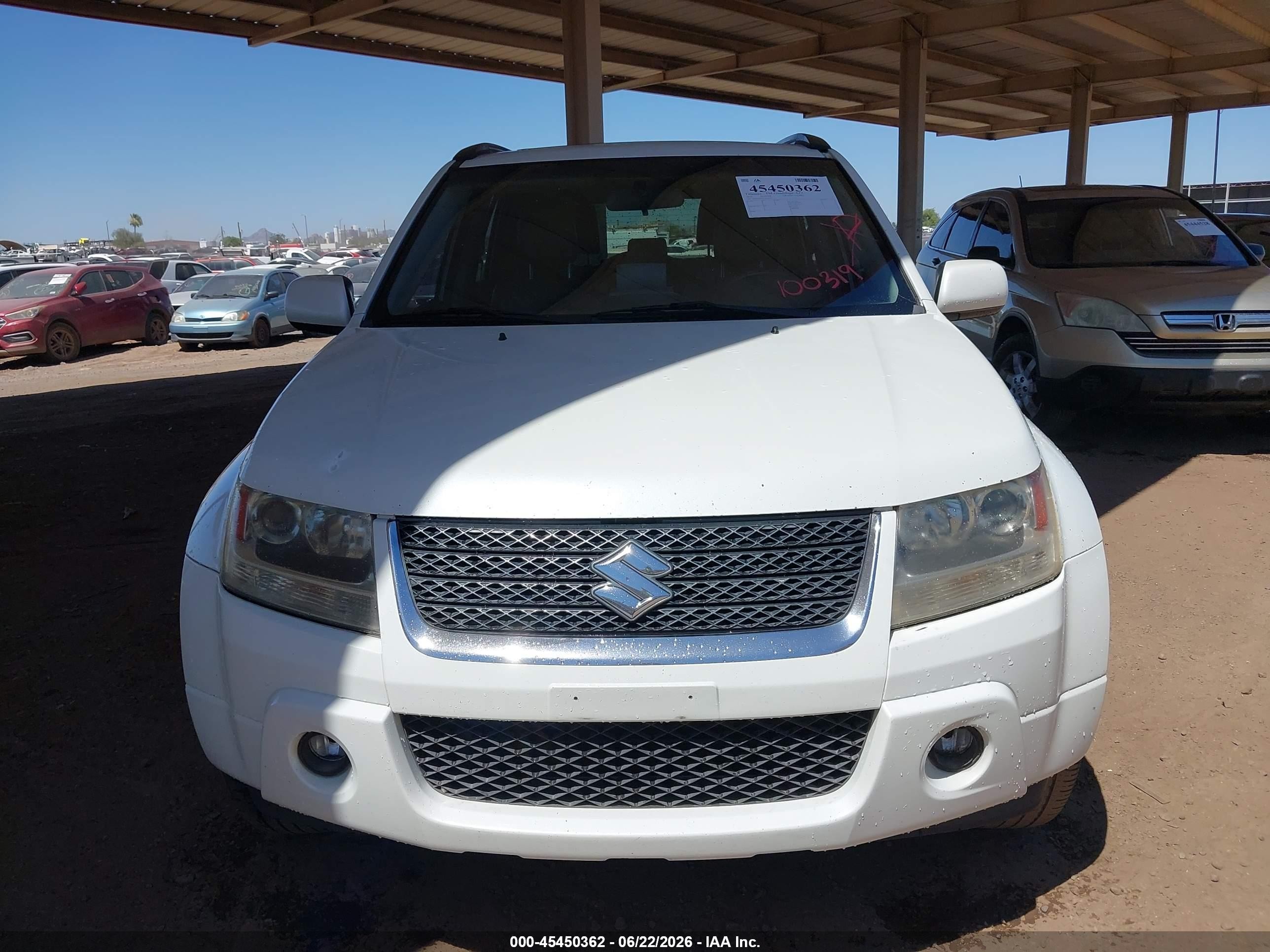 2012 Suzuki Grand Vitara Limited White vin: JS3TE0D7XC4100319