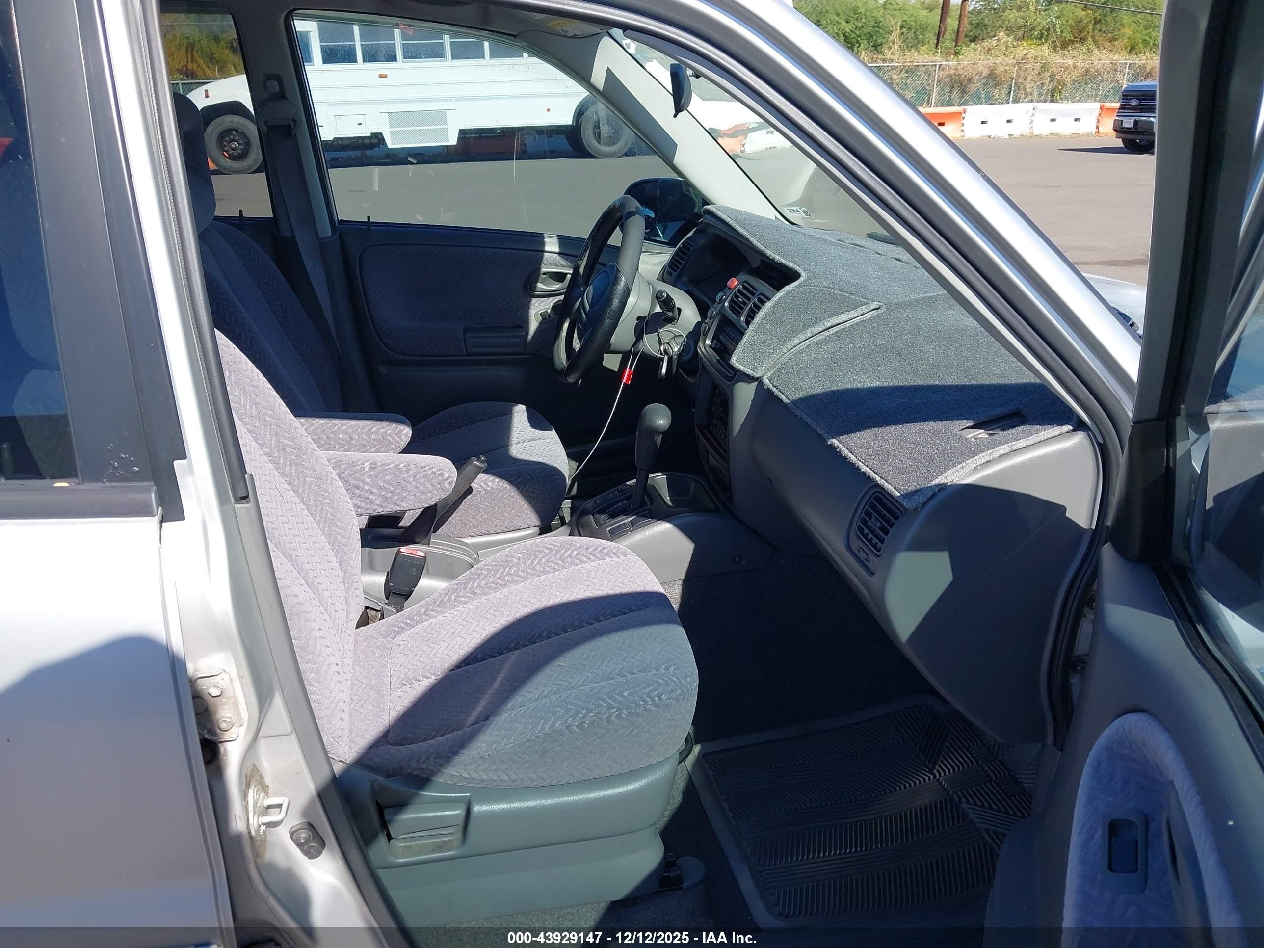 2002 Suzuki Grand Vitara Jls/limited Silver vin: JS3TE62V124152487