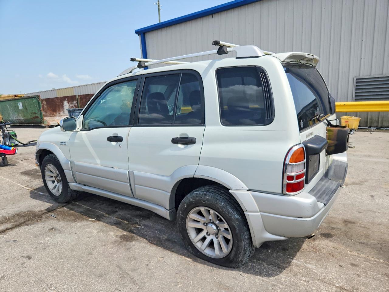 2004 Suzuki Grand Vitara Lx White vin: JS3TE62V244101079