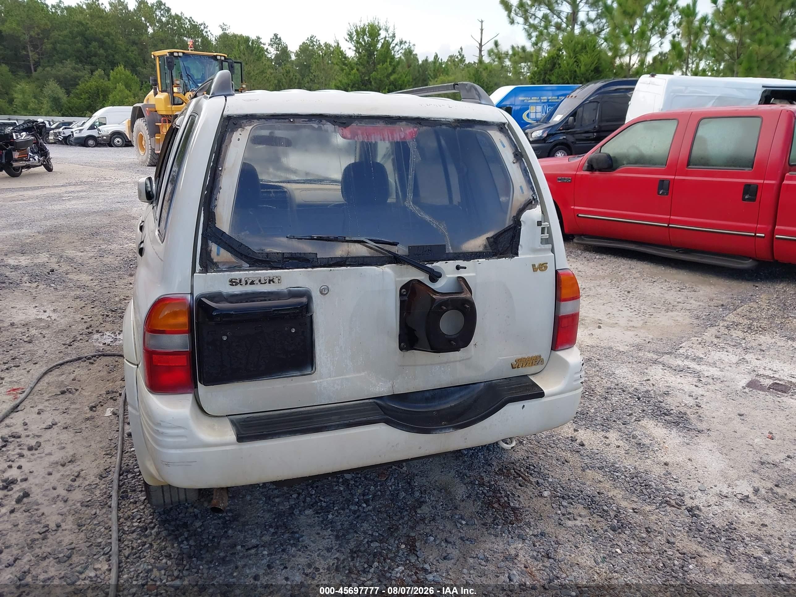 2000 Suzuki Grand Vitara Jls/jls+/limited White vin: JS3TE62V3Y4103672