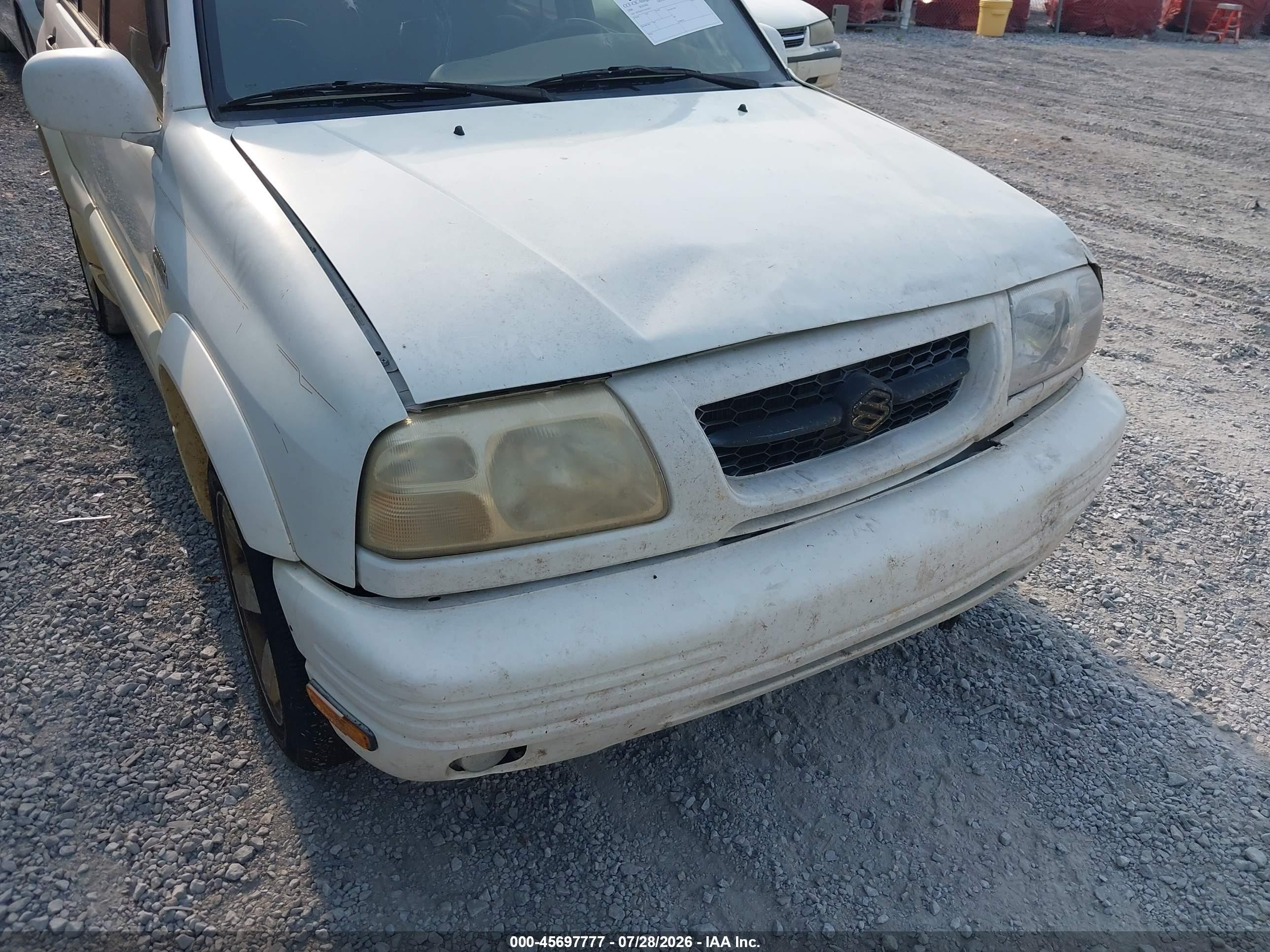 2000 Suzuki Grand Vitara Jls/jls+/limited White vin: JS3TE62V3Y4103672