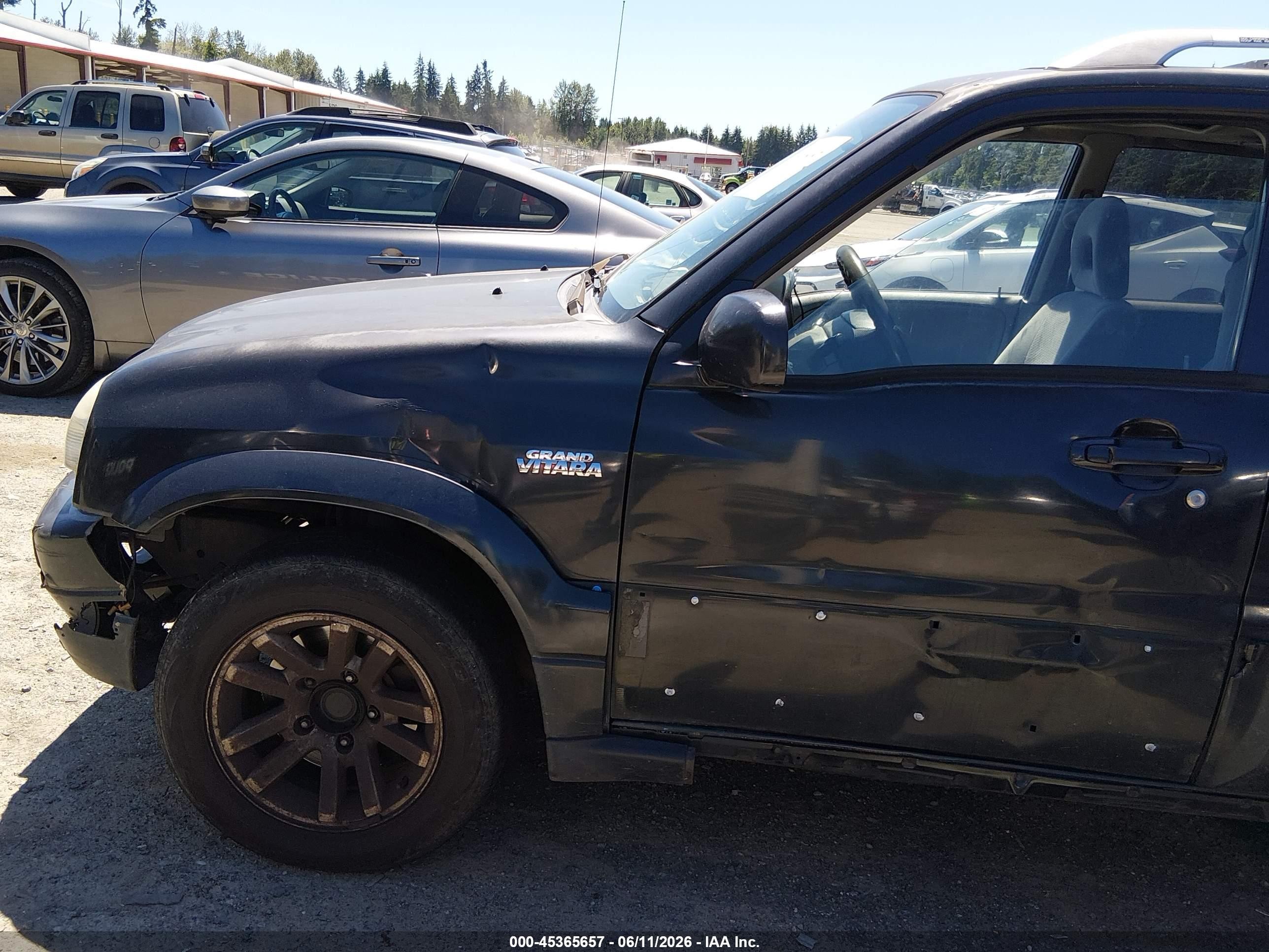 2004 Suzuki Grand Vitara Ex/lx Black vin: JS3TE62V544100363