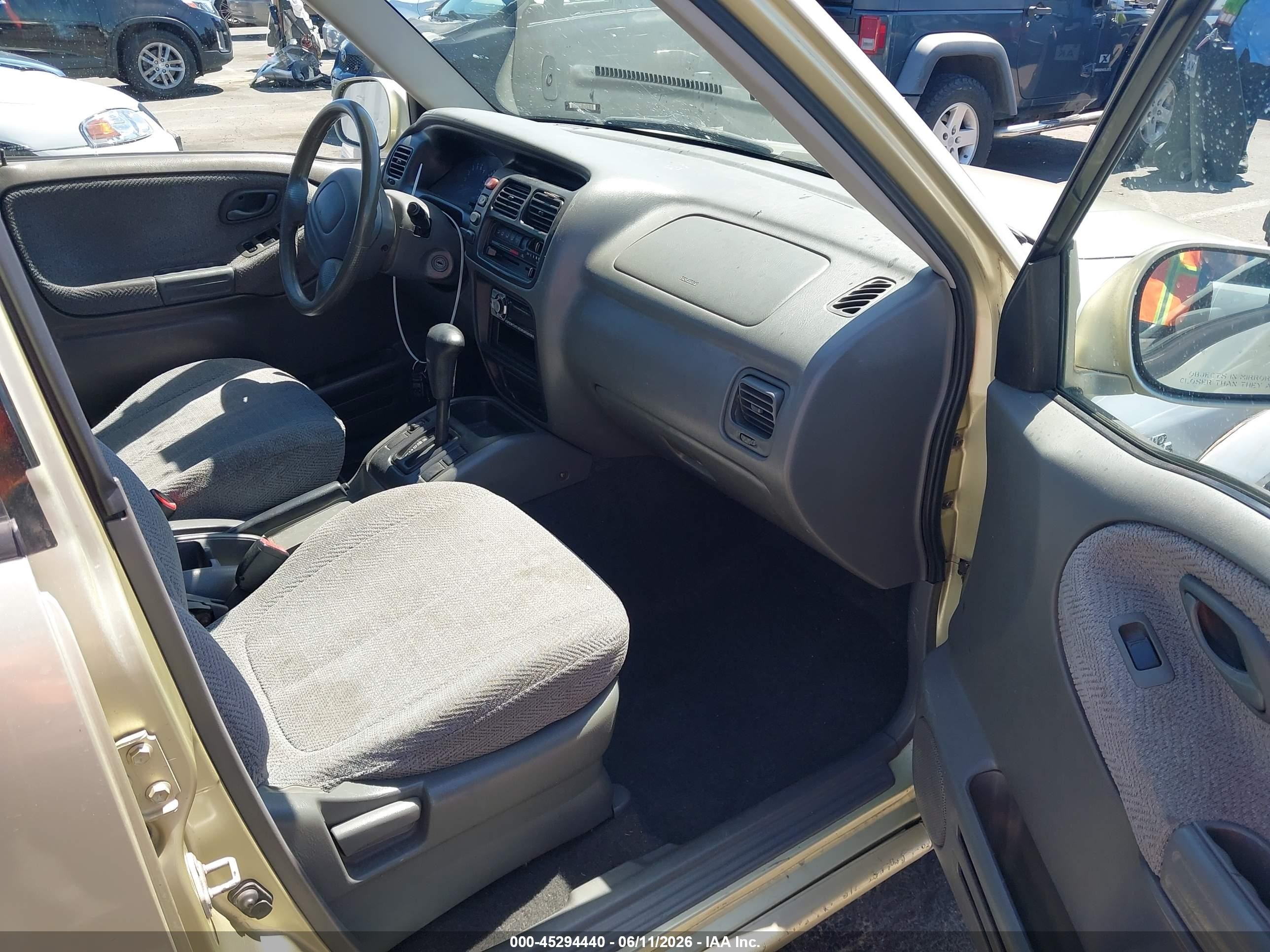 2000 Suzuki Grand Vitara Jls/jls+/limited Gold vin: JS3TE62V5Y4106797