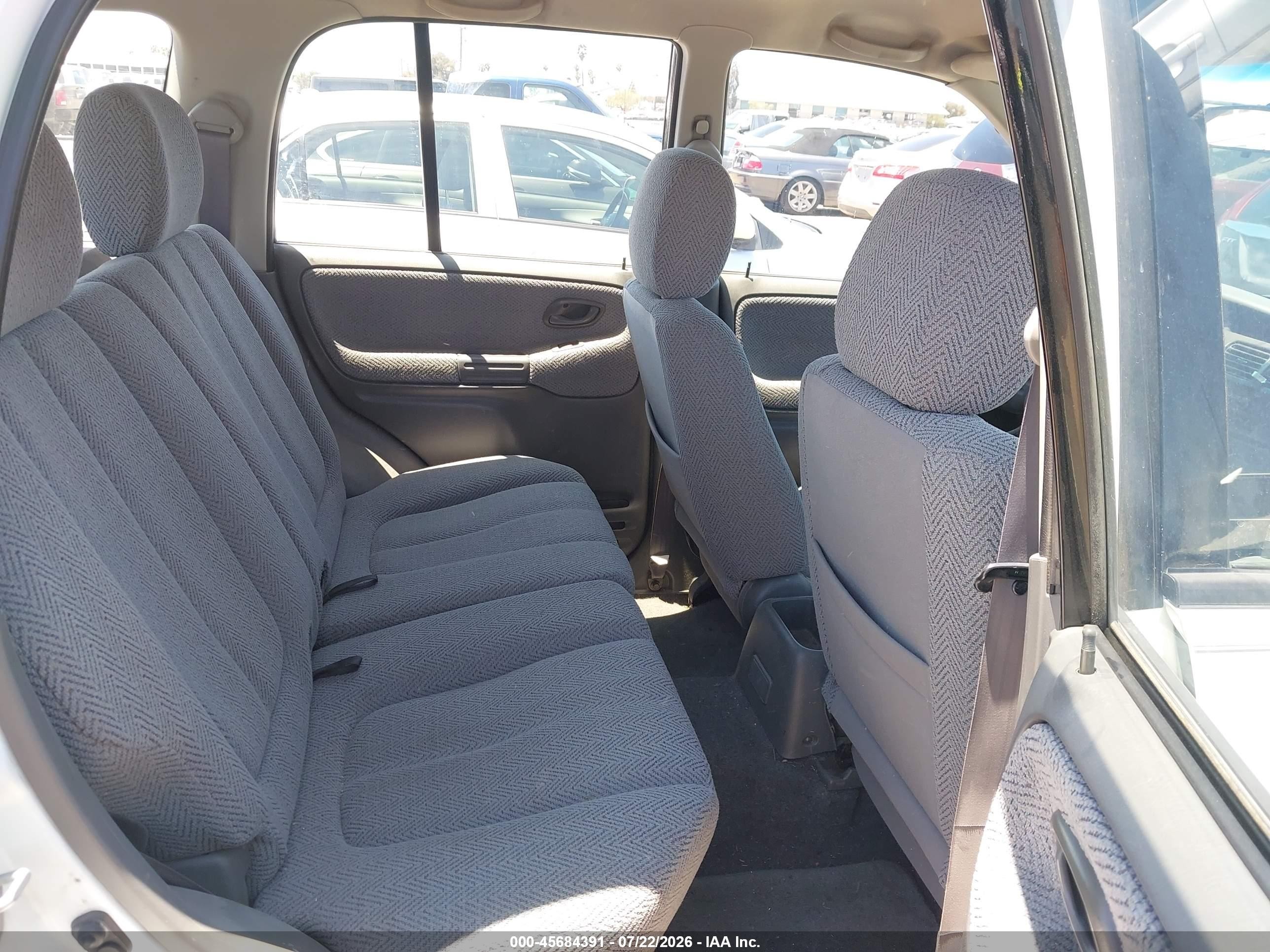 1999 Suzuki Grand Vitara Js/js+ White vin: JS3TE62V6X4101381