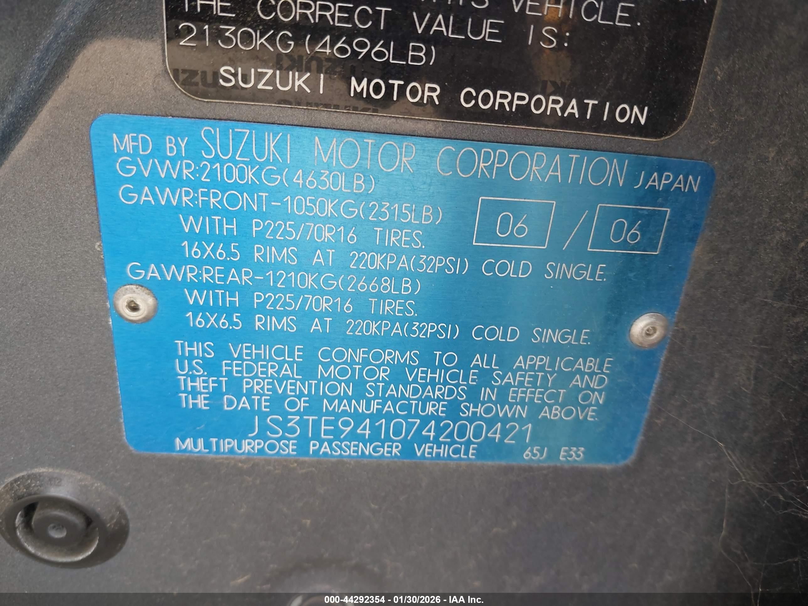2007 Suzuki Grand Vitara   Gray vin: JS3TE941074200421