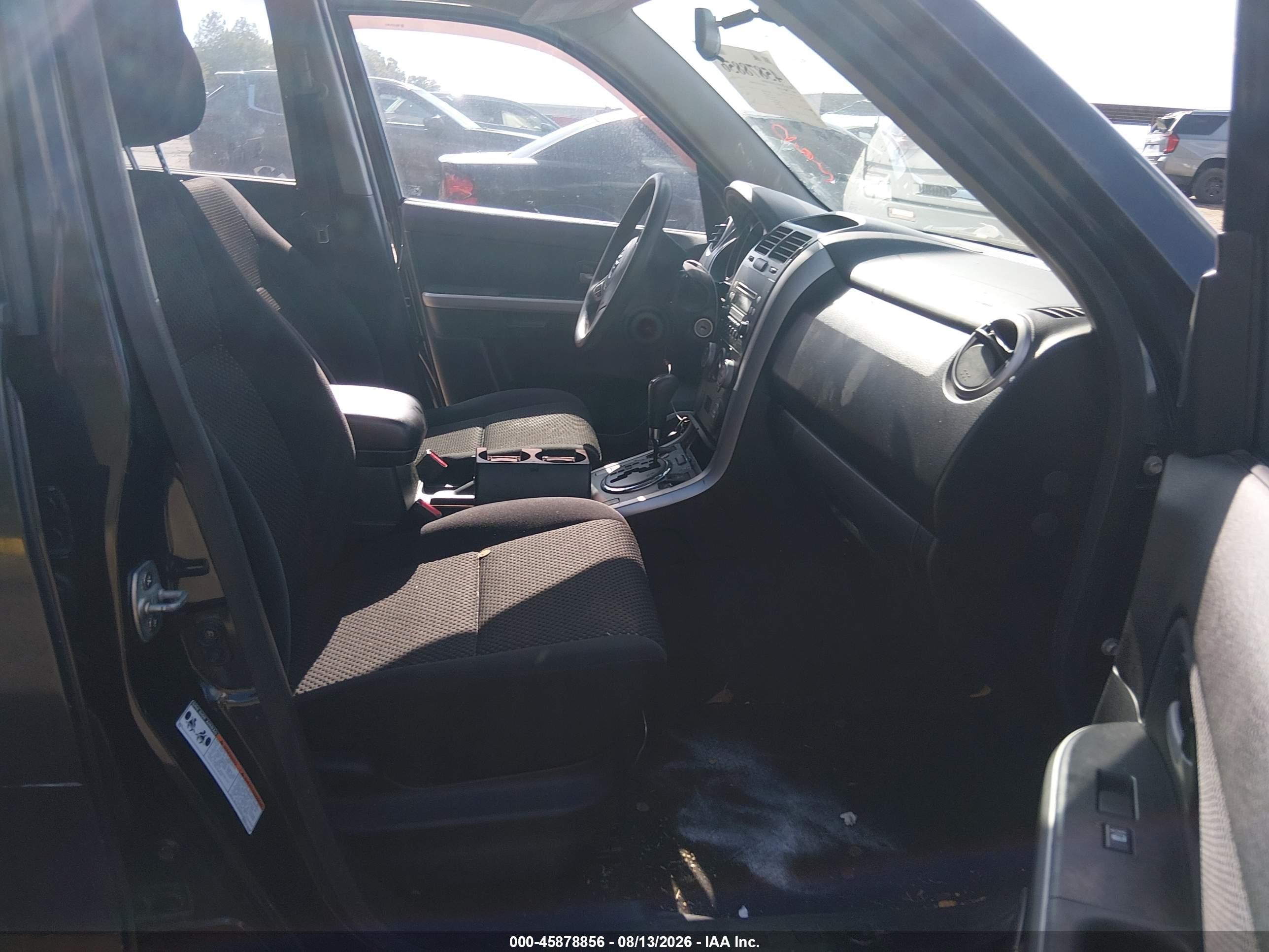 2008 Suzuki Grand Vitara Appearance/appearance Plus/w/spare   Cargo Covers Black vin: JS3TE941184104153