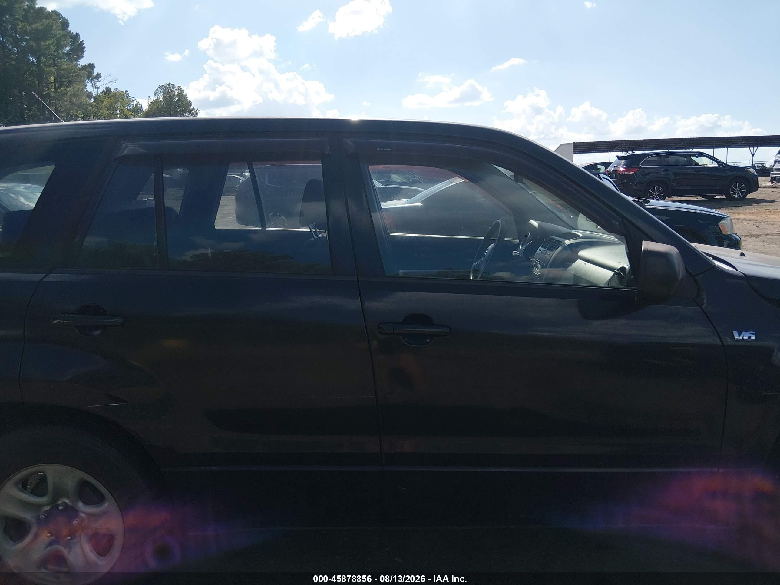 2008 Suzuki Grand Vitara Appearance/appearance Plus/w/spare   Cargo Covers Black vin: JS3TE941184104153