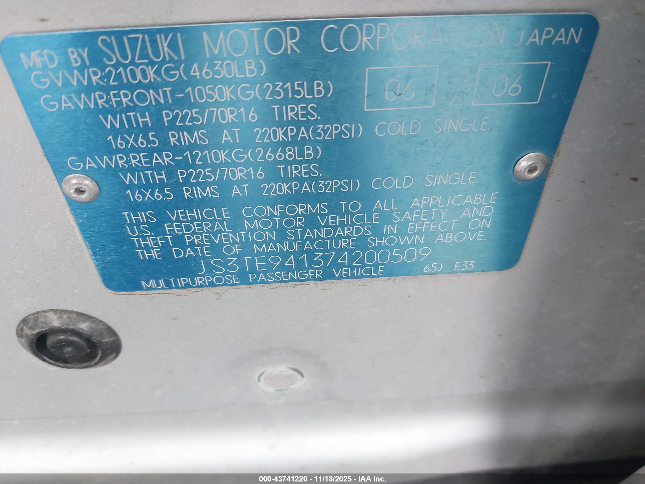 2007 Suzuki Grand Vitara   Silver vin: JS3TE941374200509