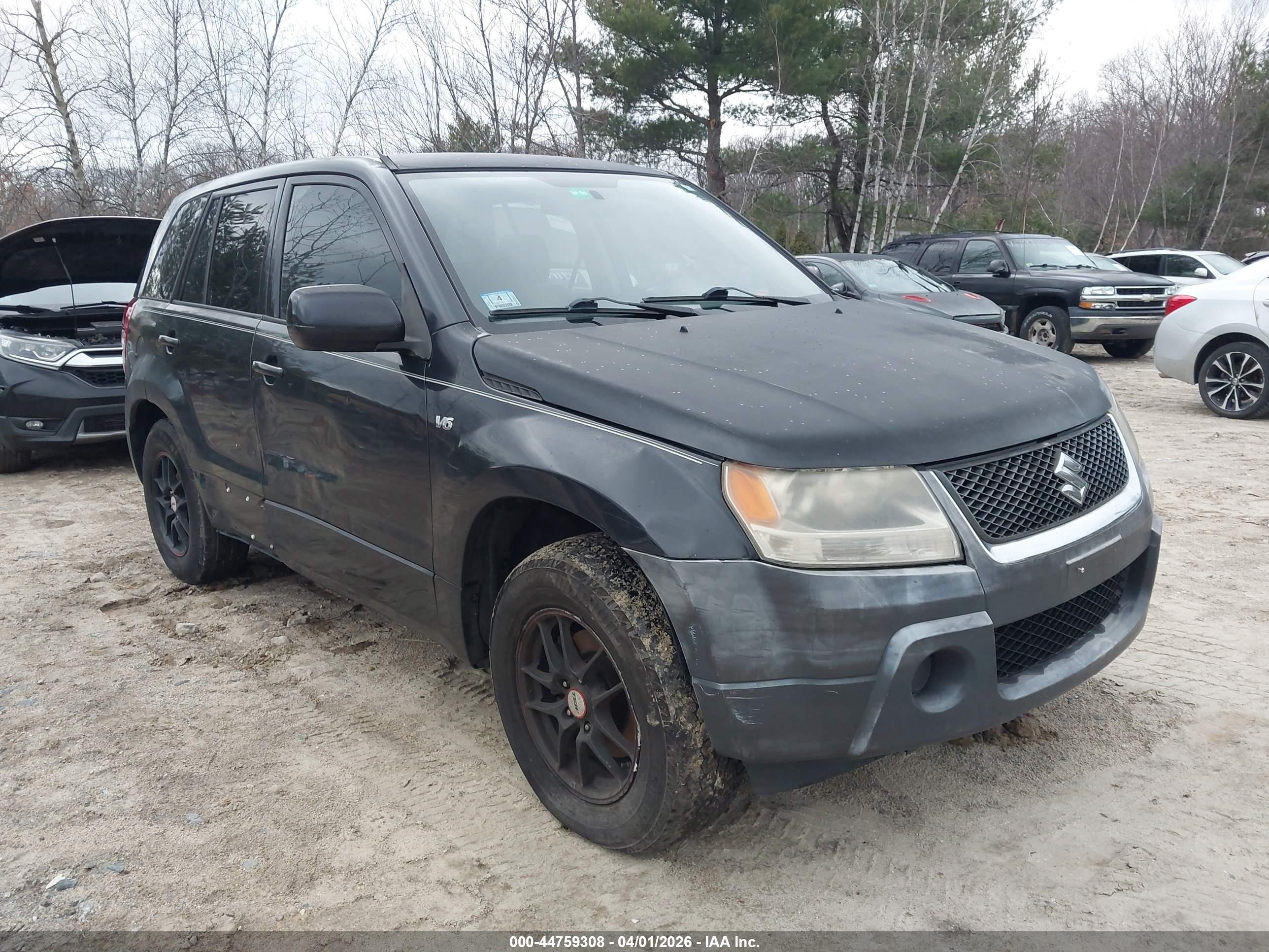 2007 Suzuki Grand Vitara   Black vin: JS3TE941374202177