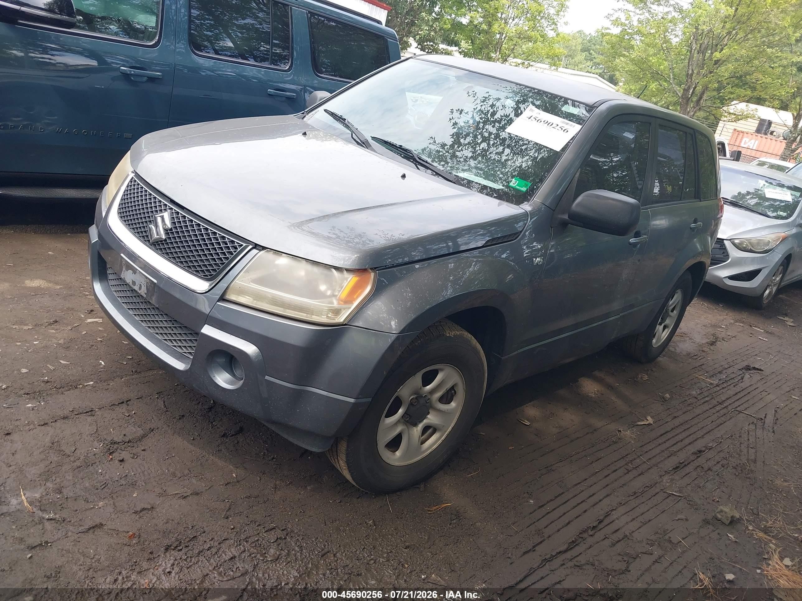 2008 Suzuki Grand Vitara Appearance/appearance Plus/w/spare   Cargo Covers Серый vin: JS3TE941384100962