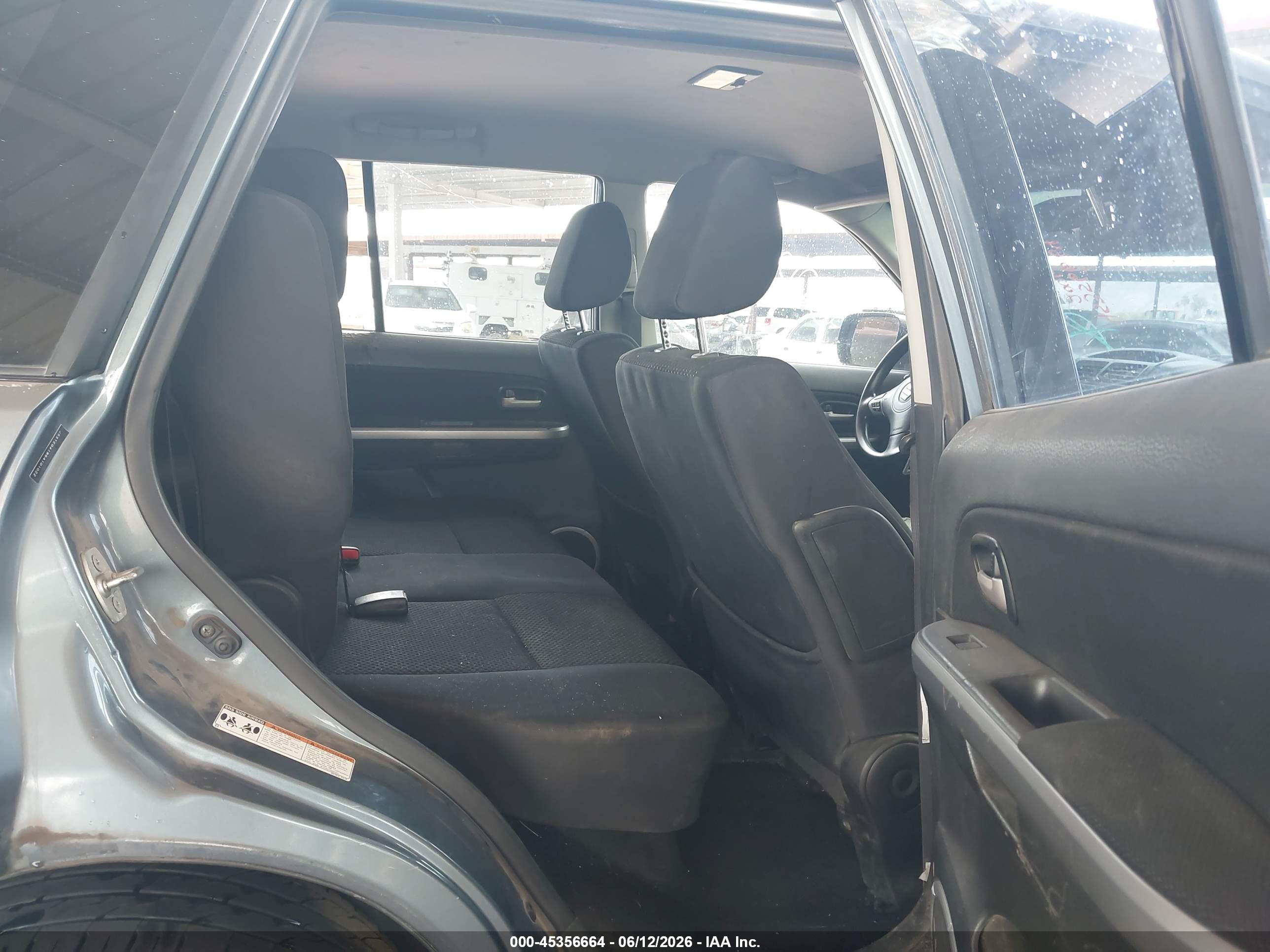 2006 Suzuki Grand Vitara   Blue vin: JS3TE941864101022