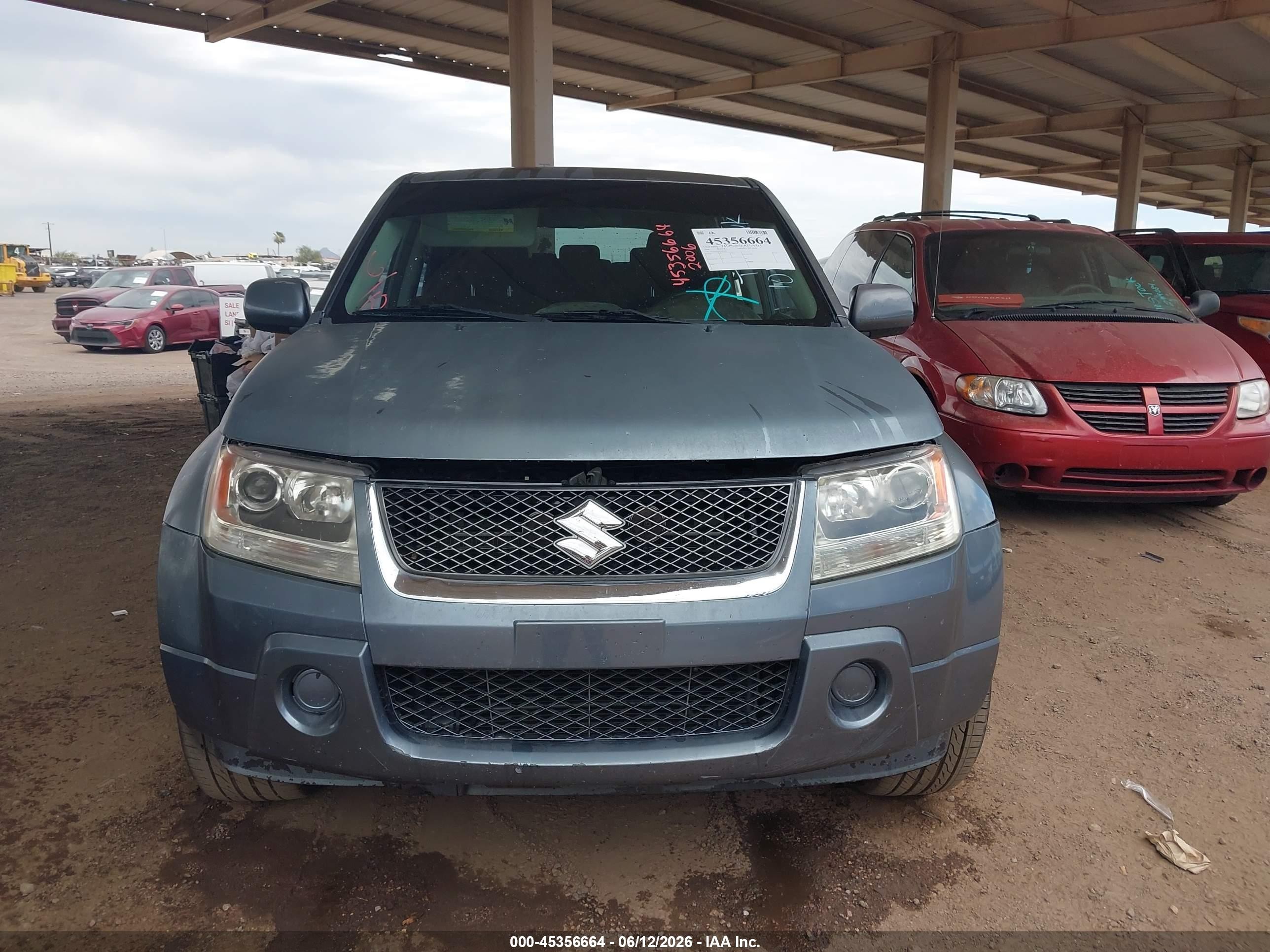 2006 Suzuki Grand Vitara   Blue vin: JS3TE941864101022