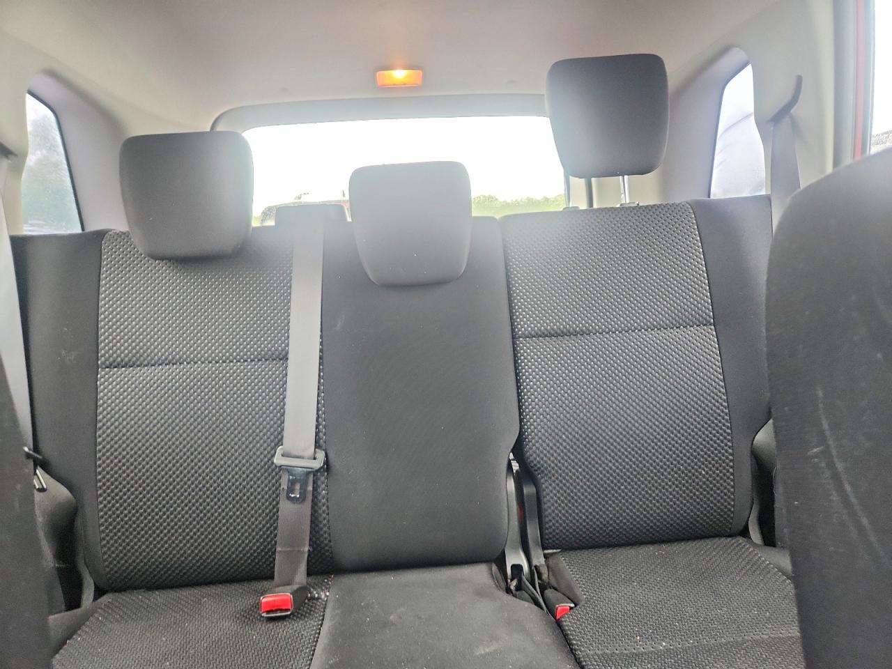 2007 Suzuki Grand Vitara Red vin: JS3TE941X74201477