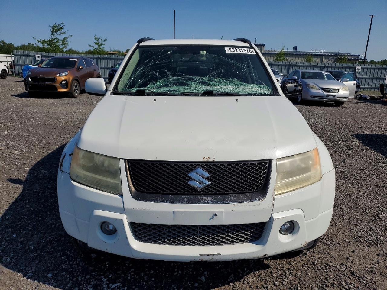 2006 Suzuki Grand Vitara Xsport White vin: JS3TE944064102207
