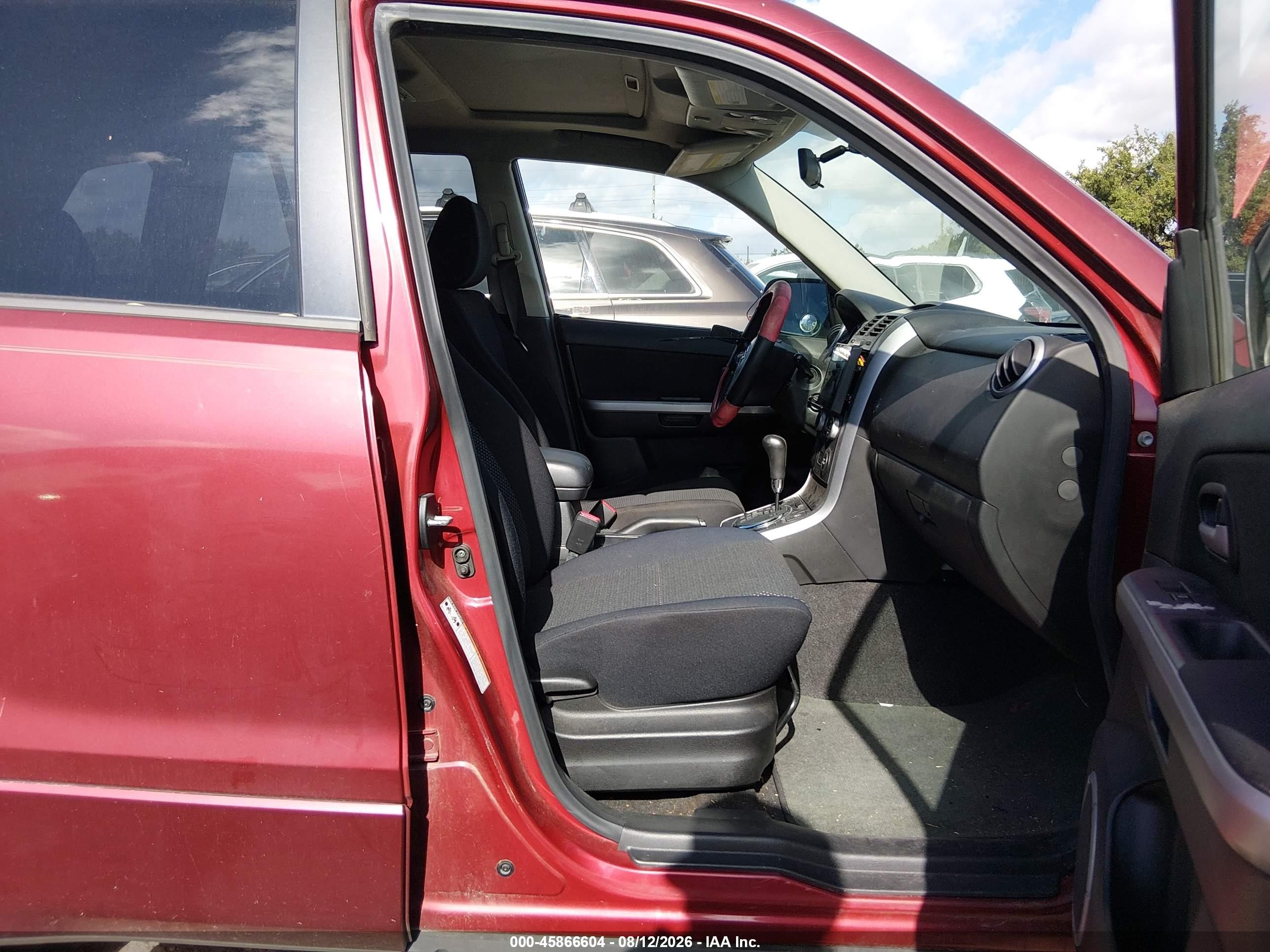2008 Suzuki Grand Vitara Xsport W/snrf Red vin: JS3TE944084103943