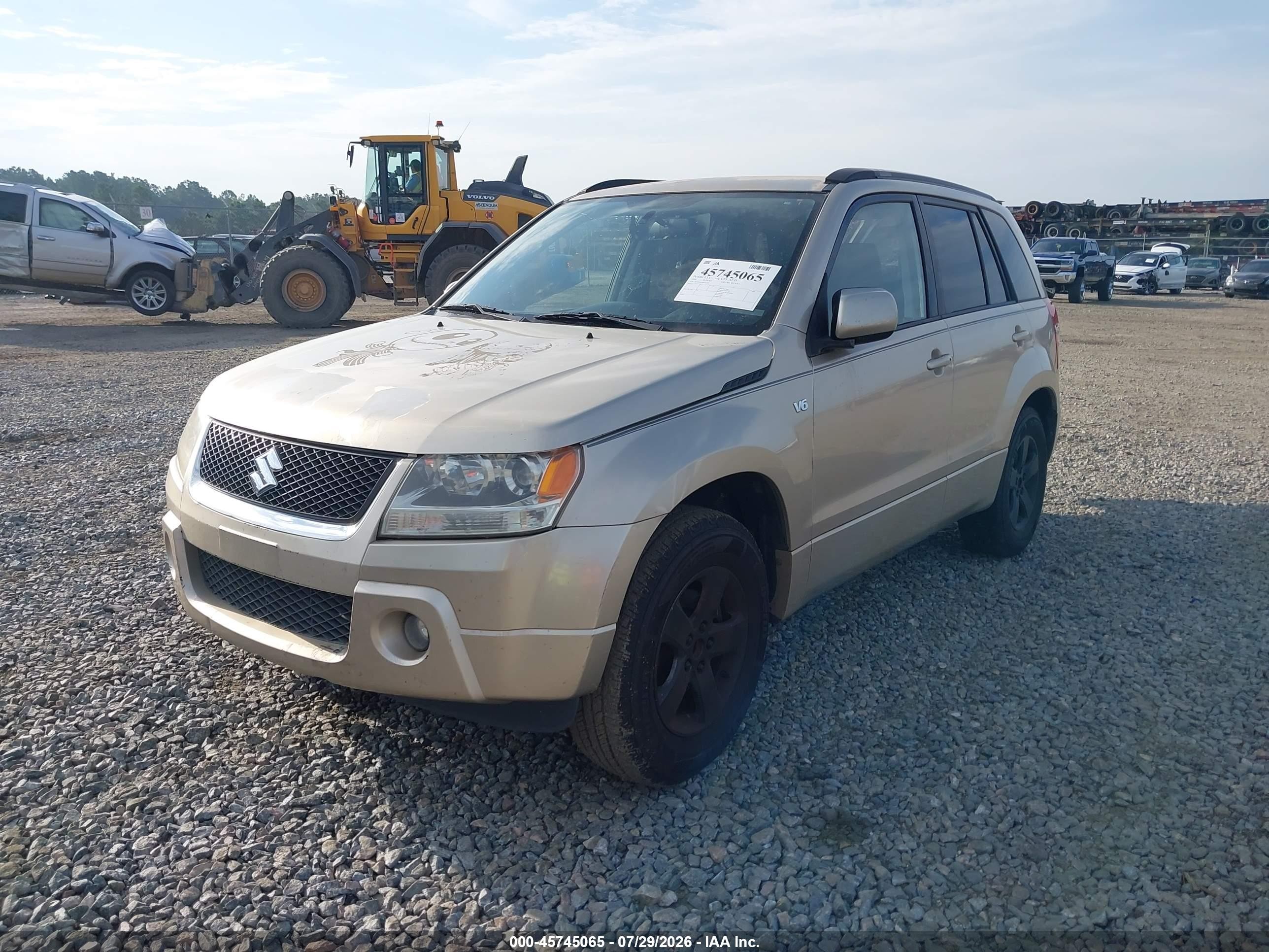 2006 Suzuki Grand Vitara Xsport Beige vin: JS3TE944264103584