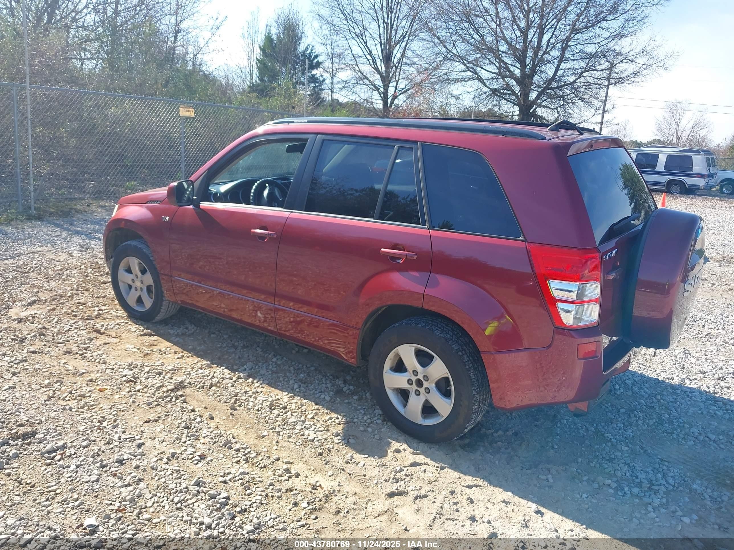 2007 Suzuki Grand Vitara Xsport Темно-бордовый vin: JS3TE944274202679