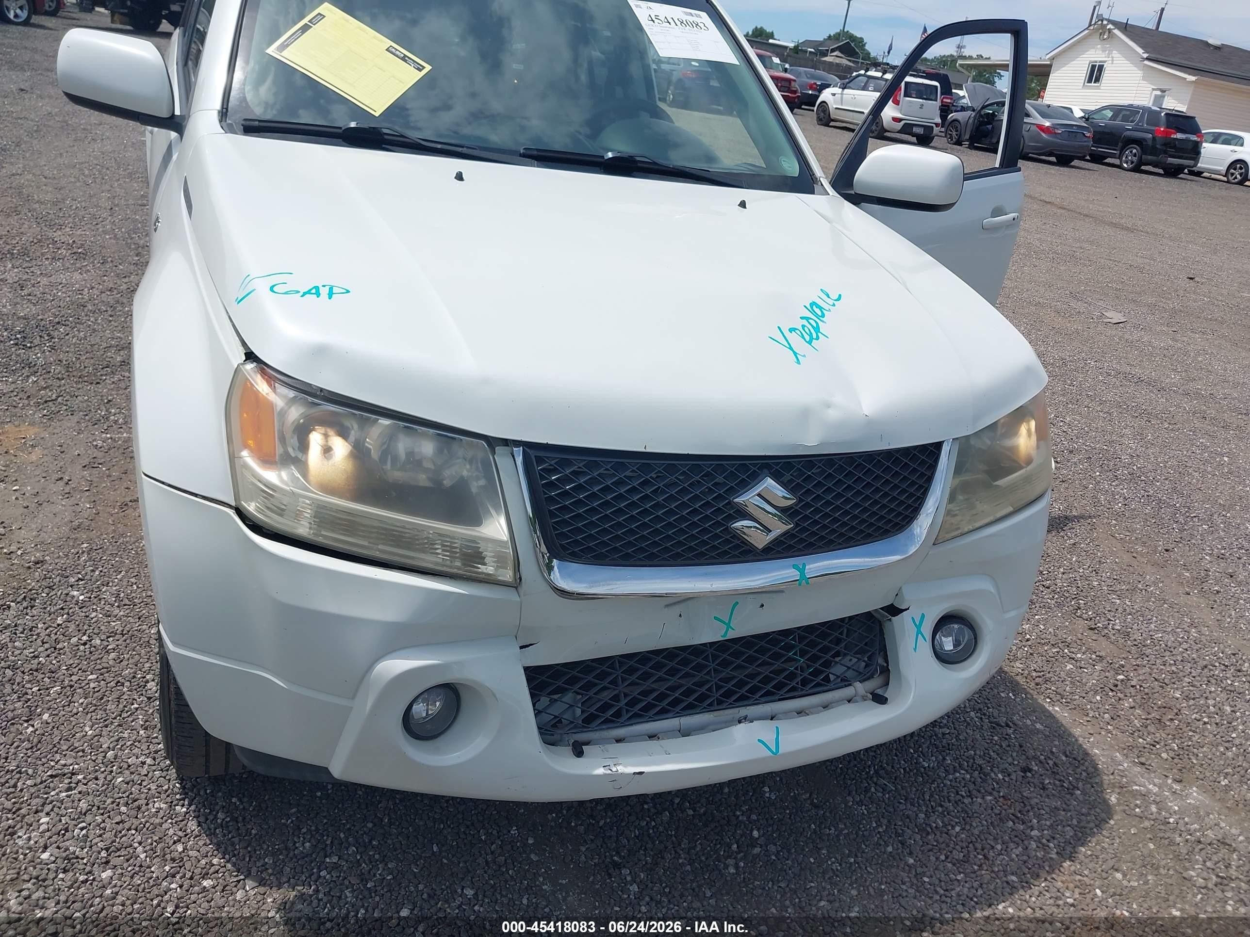 2008 Suzuki Grand Vitara Xsport White vin: JS3TE944784101316