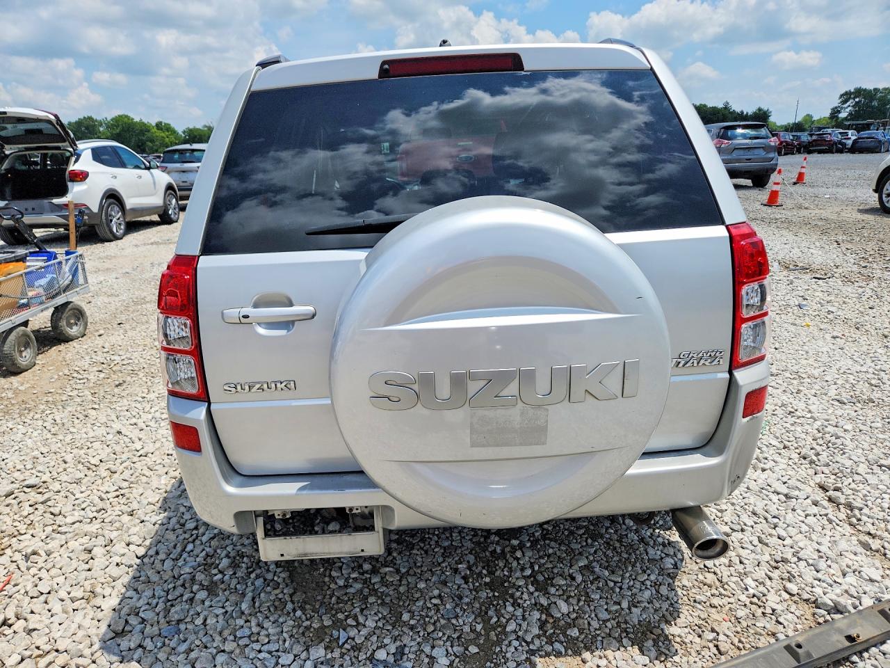 2008 Suzuki Grand Vitara Xsport Серебряный vin: JS3TE944884100840