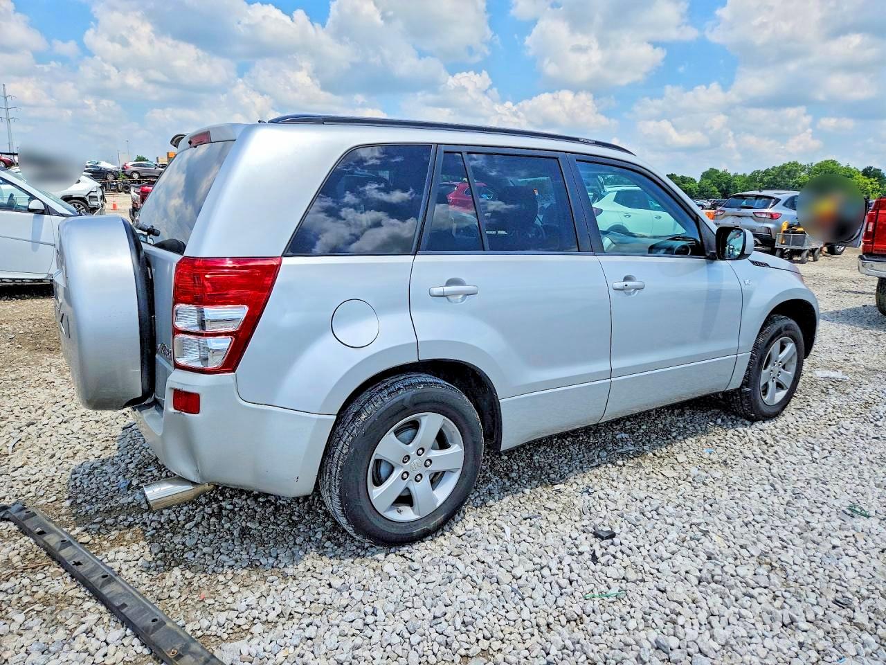 2008 Suzuki Grand Vitara Xsport Серебряный vin: JS3TE944884100840