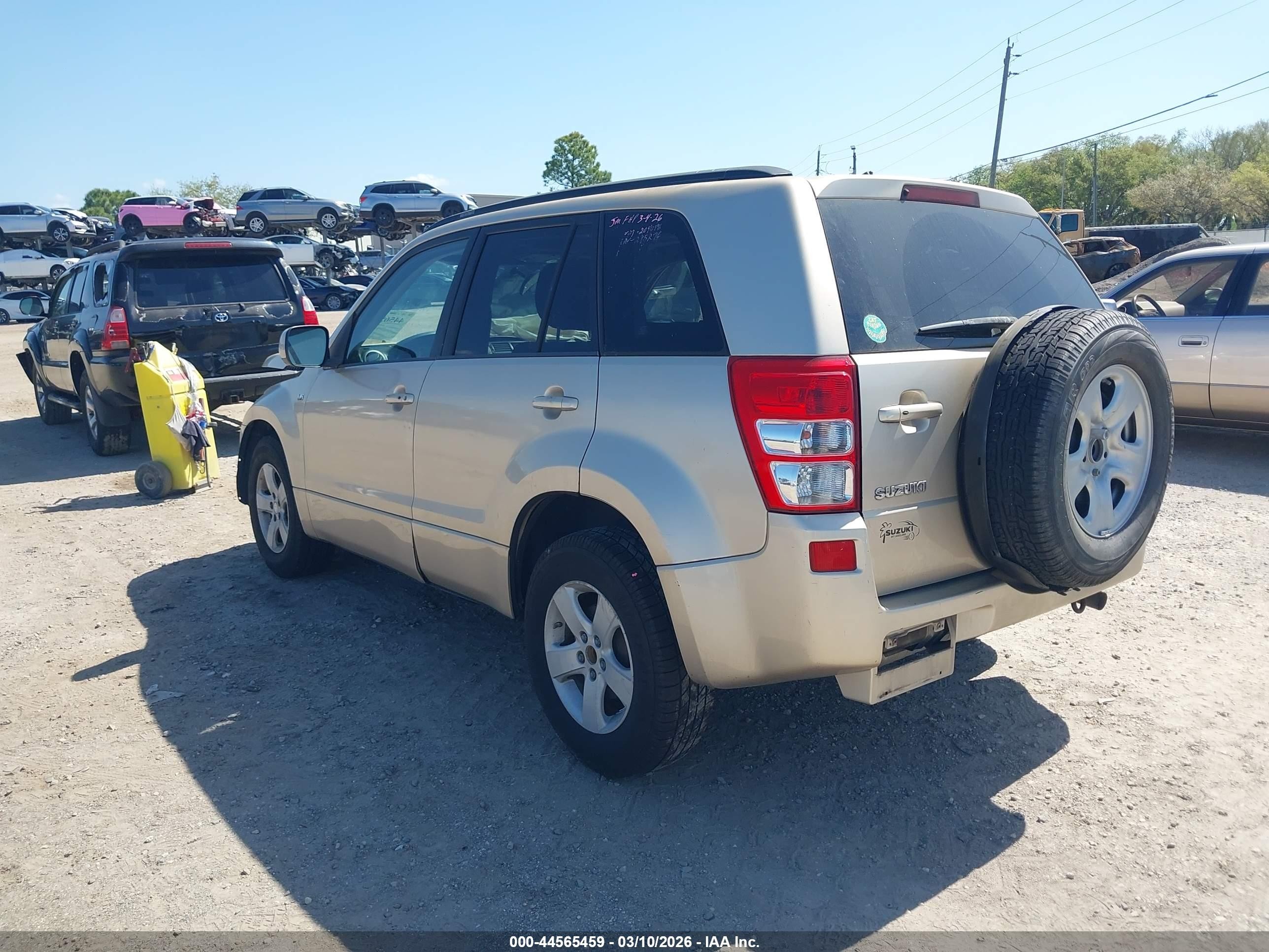 2007 Suzuki Grand Vitara Xsport Gold vin: JS3TE944X74204048
