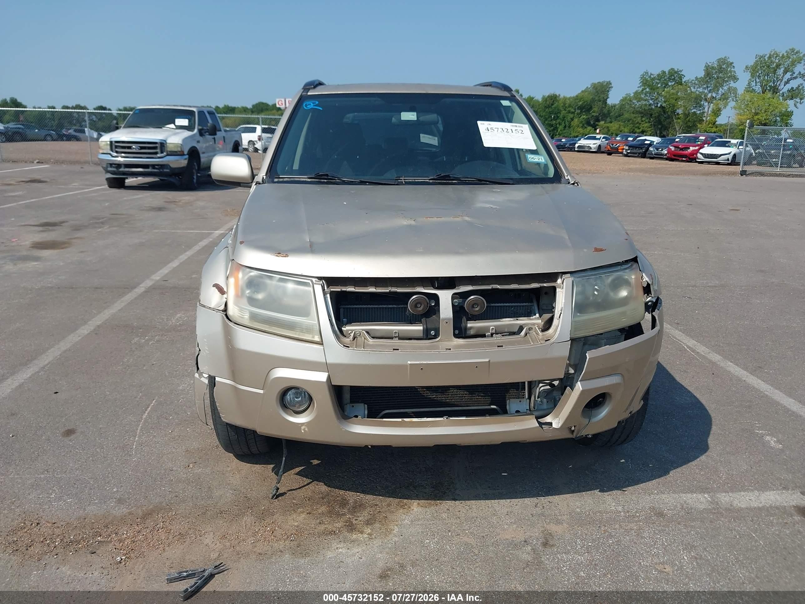 2007 Suzuki Grand Vitara Xsport Tan vin: JS3TE944X74204180