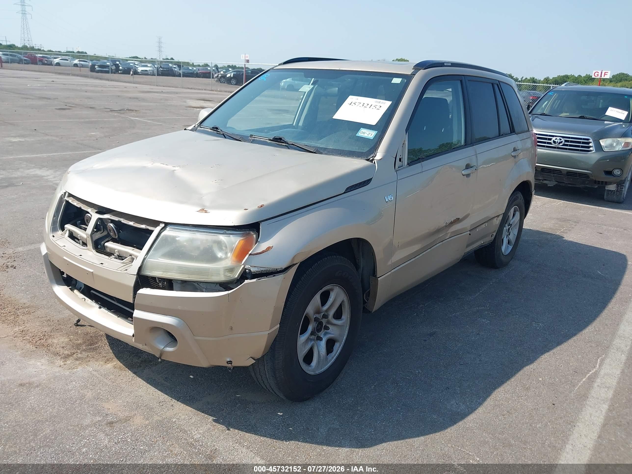 2007 Suzuki Grand Vitara Xsport Tan vin: JS3TE944X74204180