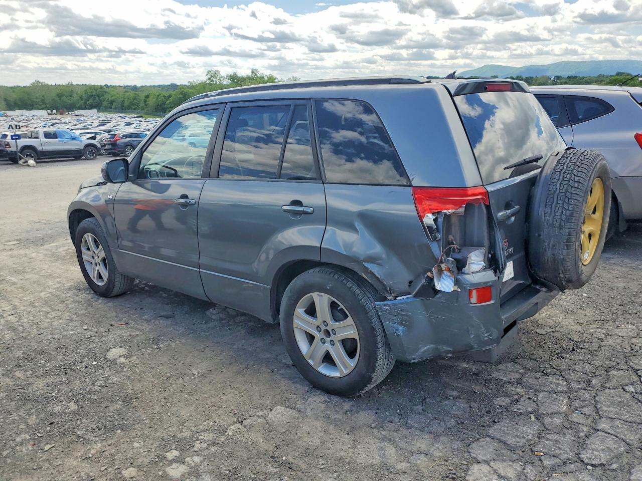 2007 Suzuki Grand Vitara Luxury Gray vin: JS3TE947374200496
