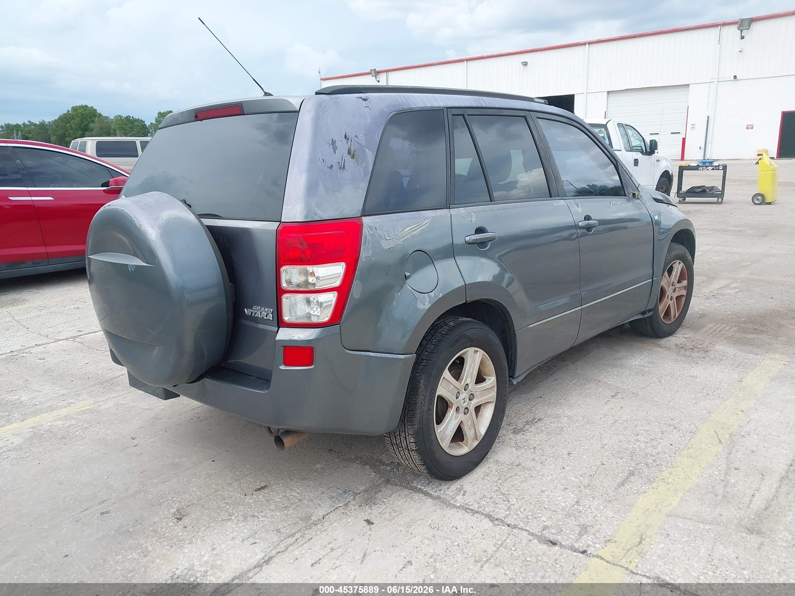 2006 Suzuki Grand Vitara Luxury Серый vin: JS3TE947964103155