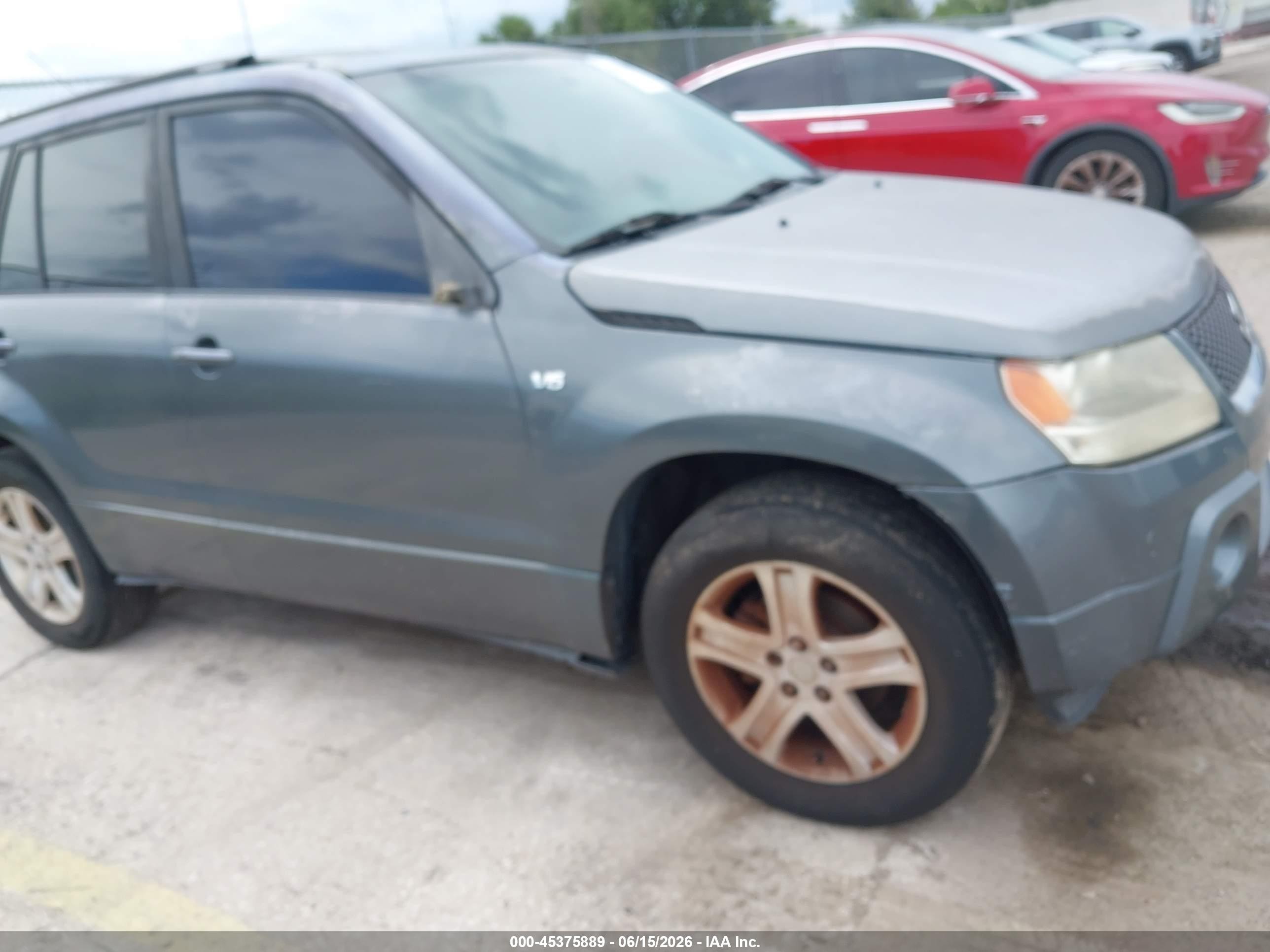 2006 Suzuki Grand Vitara Luxury Серый vin: JS3TE947964103155