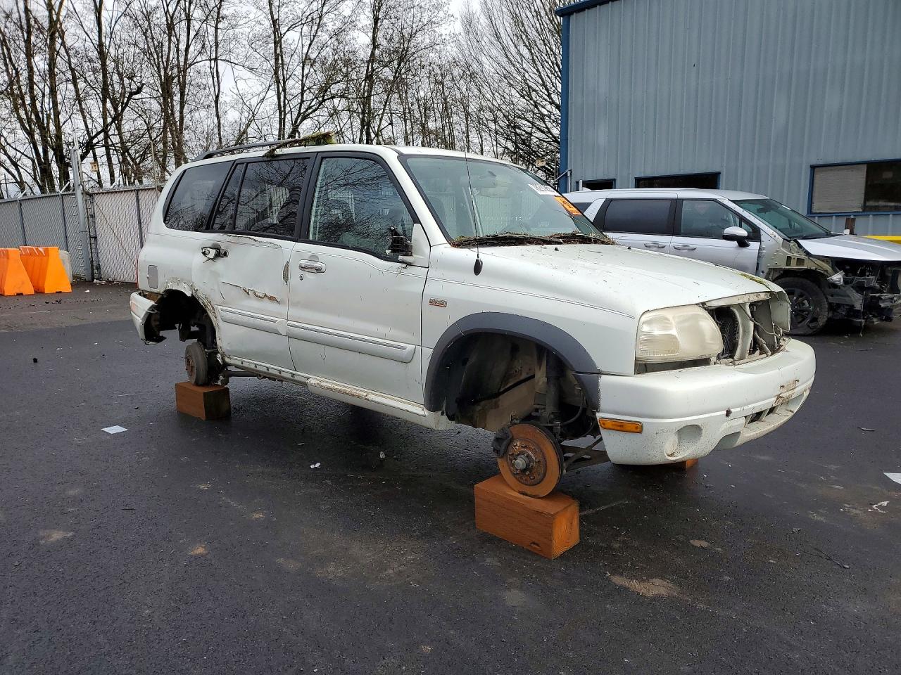 2002 Suzuki Xl7 Plus White vin: JS3TX92V024120139