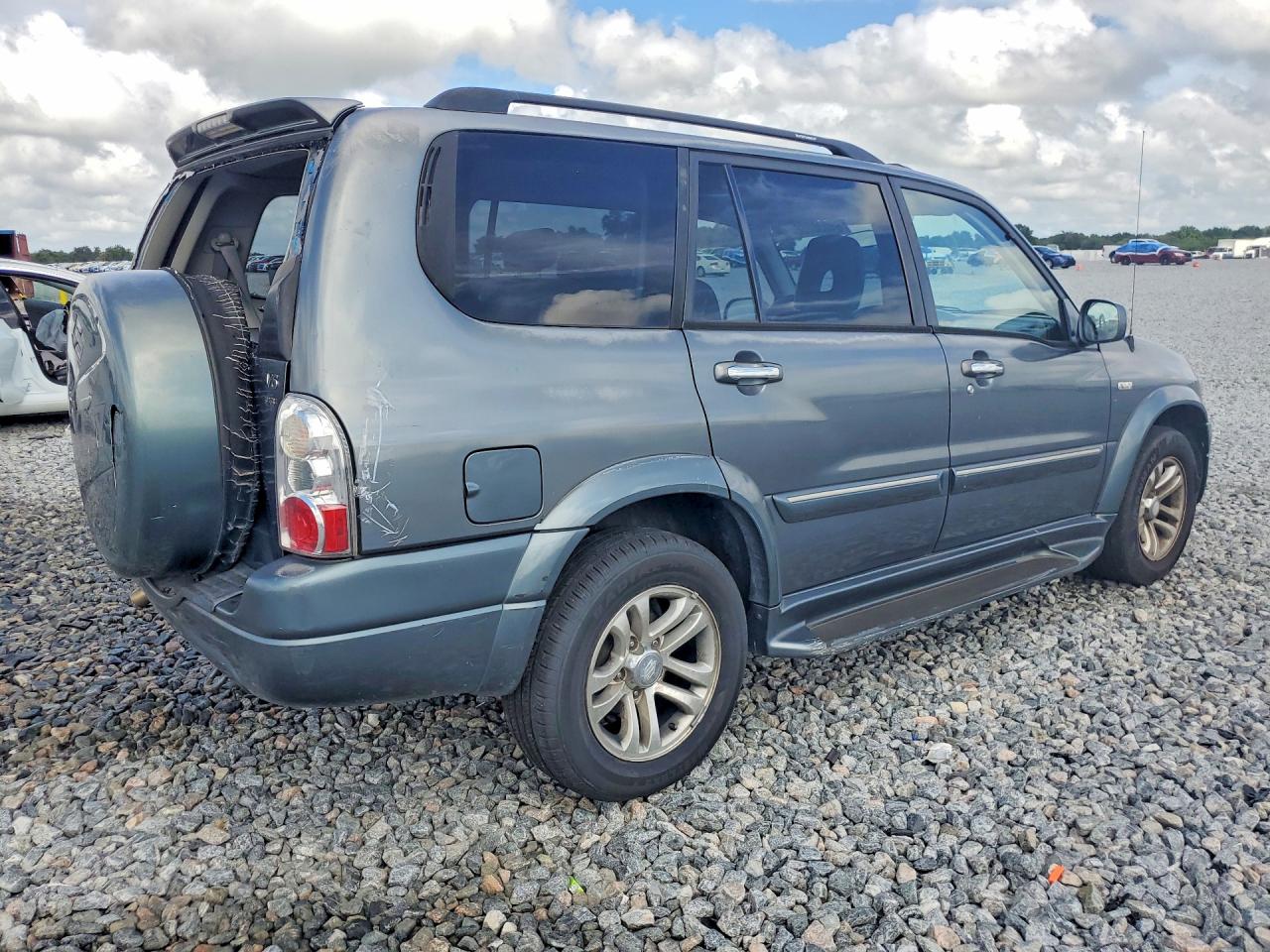 2004 Suzuki Xl7 Ex Green vin: JS3TX92V044105613