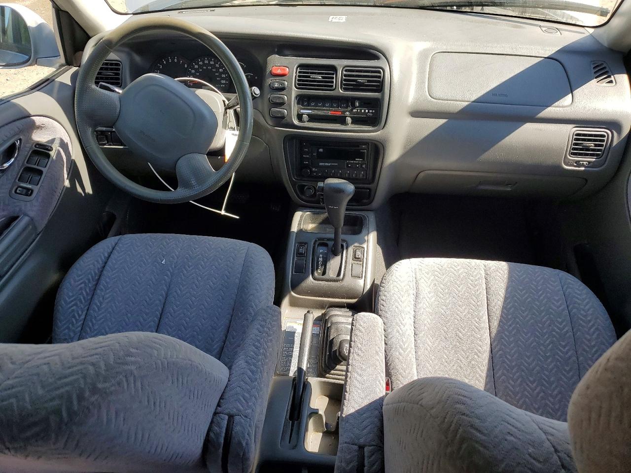 2001 Suzuki Grand Vitara Xl7 Touring Серебряный vin: JS3TX92V314111207