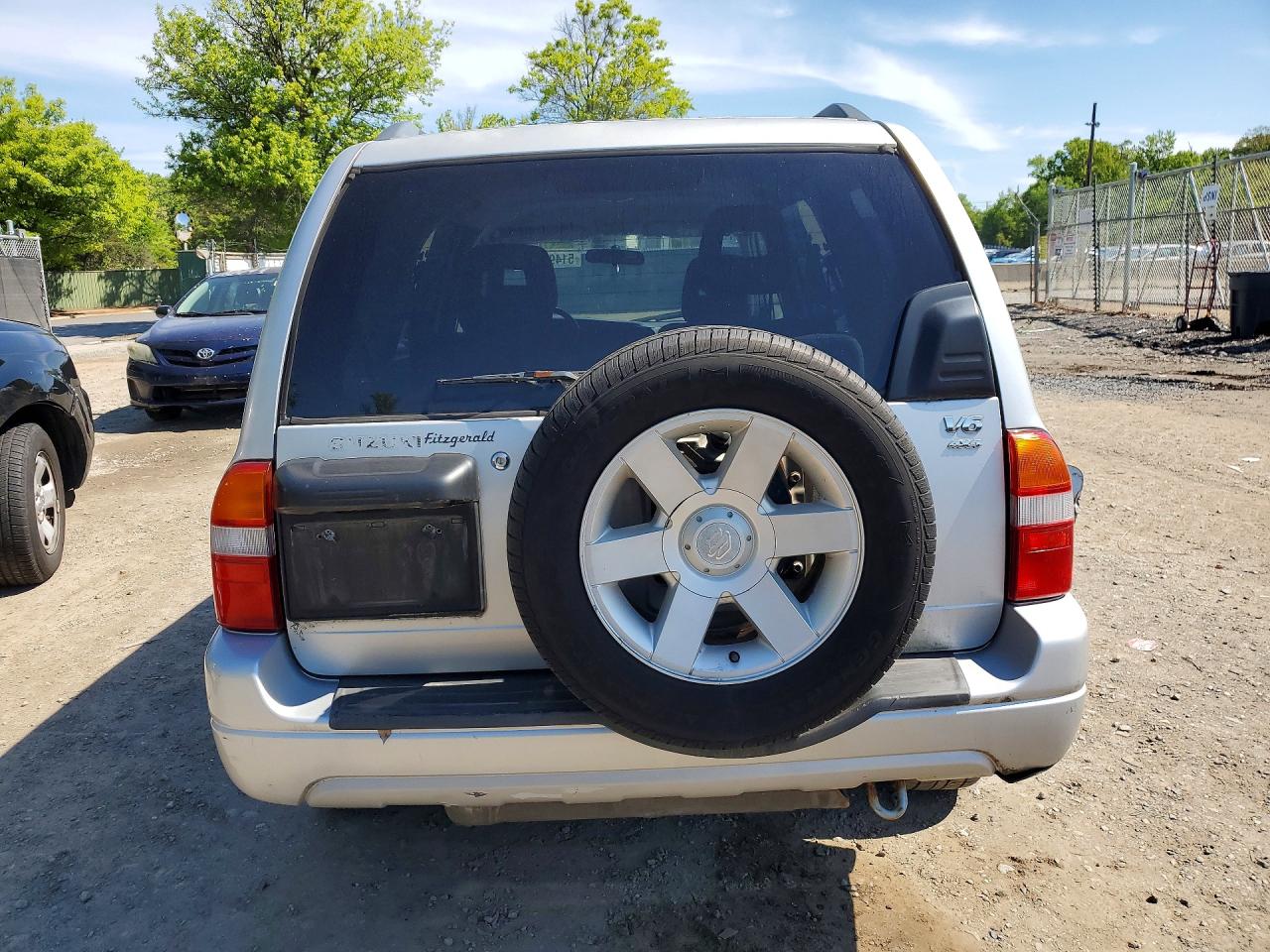 2001 Suzuki Grand Vitara Xl7 Touring Серебряный vin: JS3TX92V314111207
