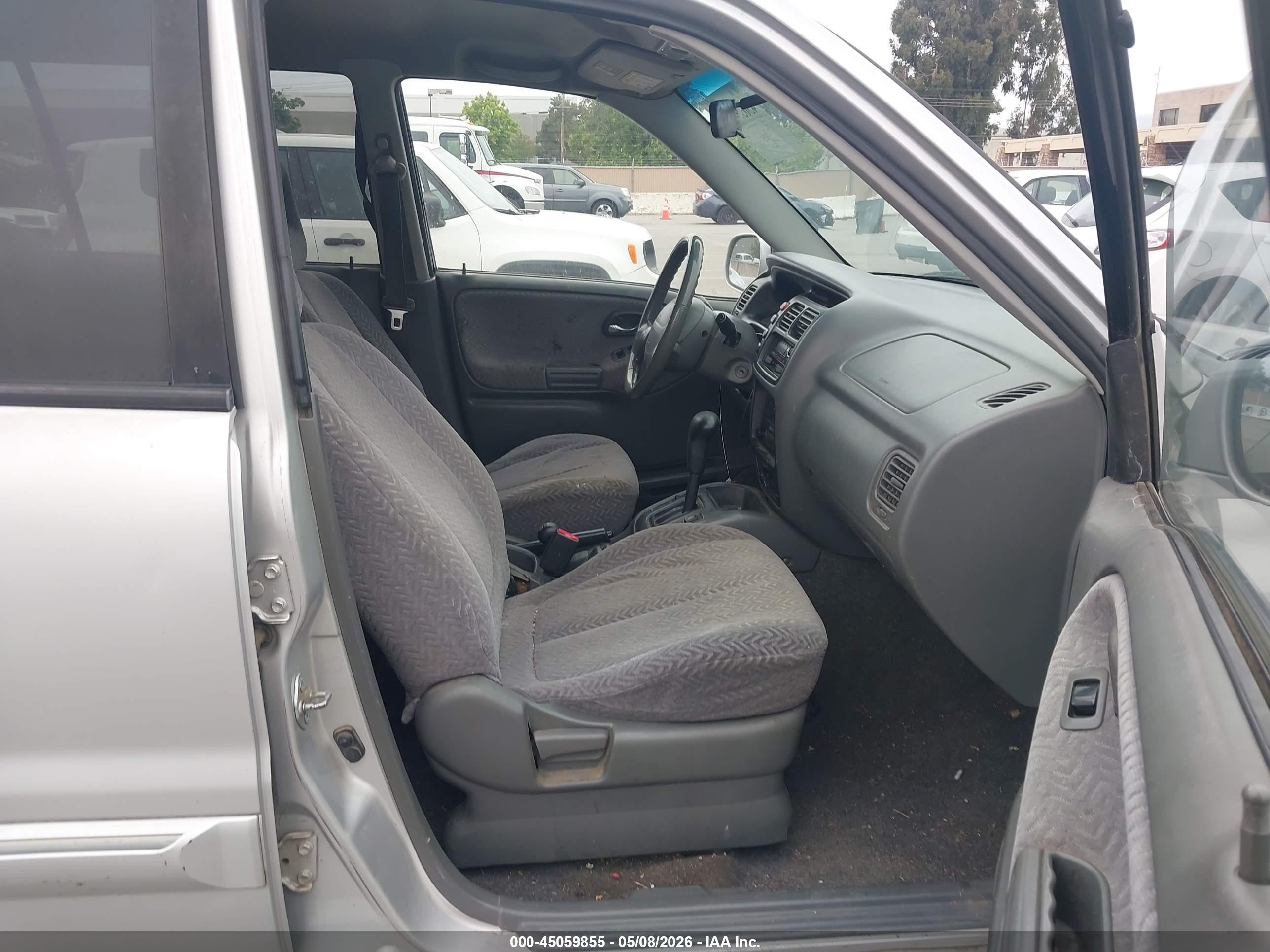 2001 Suzuki Grand Vitara Xl-7 Plus/standard/touring Silver vin: JS3TX92VX14106585