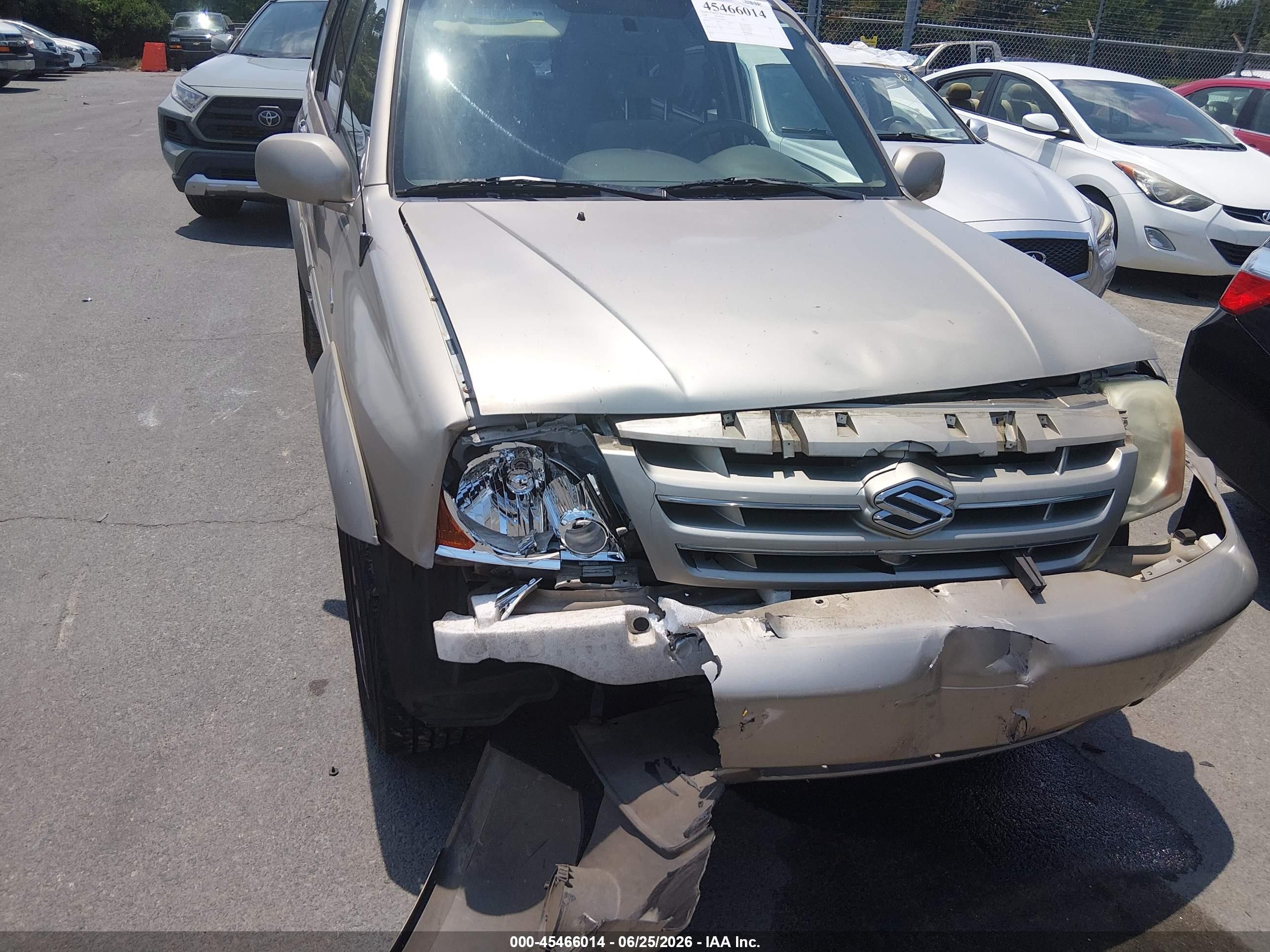 2004 Suzuki Xl-7 Ex/lx Gold vin: JS3TY92V244108008