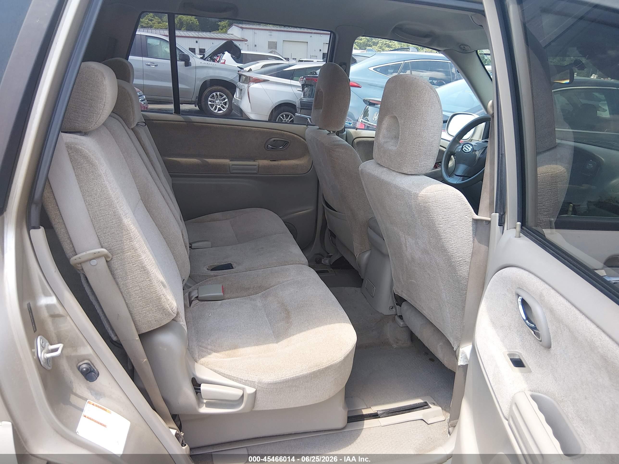 2004 Suzuki Xl-7 Ex/lx Gold vin: JS3TY92V244108008