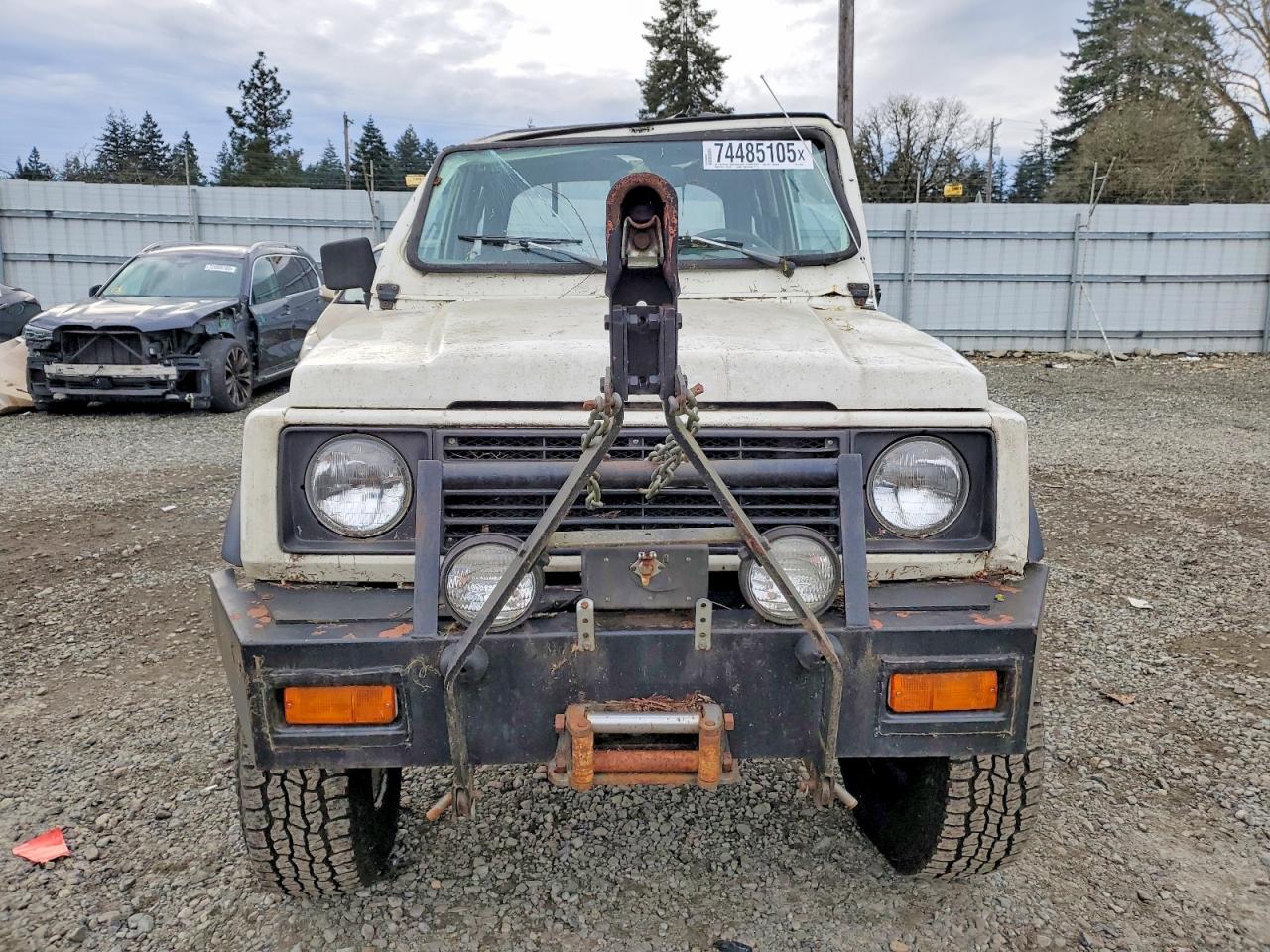 1986 Suzuki Samurai White vin: JS4JC51C7G4113543